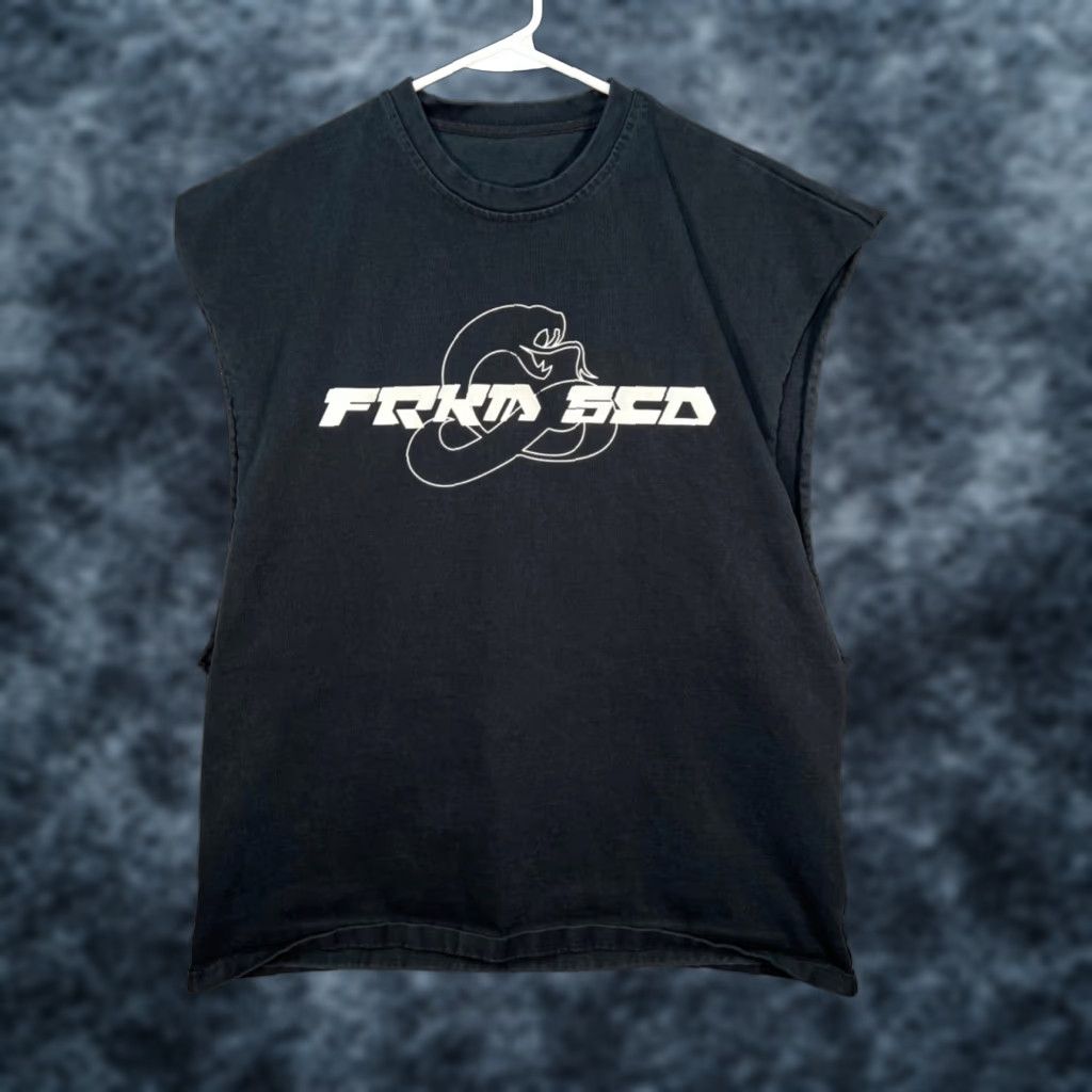 Vintage VINTAGE FRKM SCD Black Sleeveless Snake Graphic T-Shirt Mens M Cotton Size US M / EU 48-50 / 2 - 1 Thumbnail