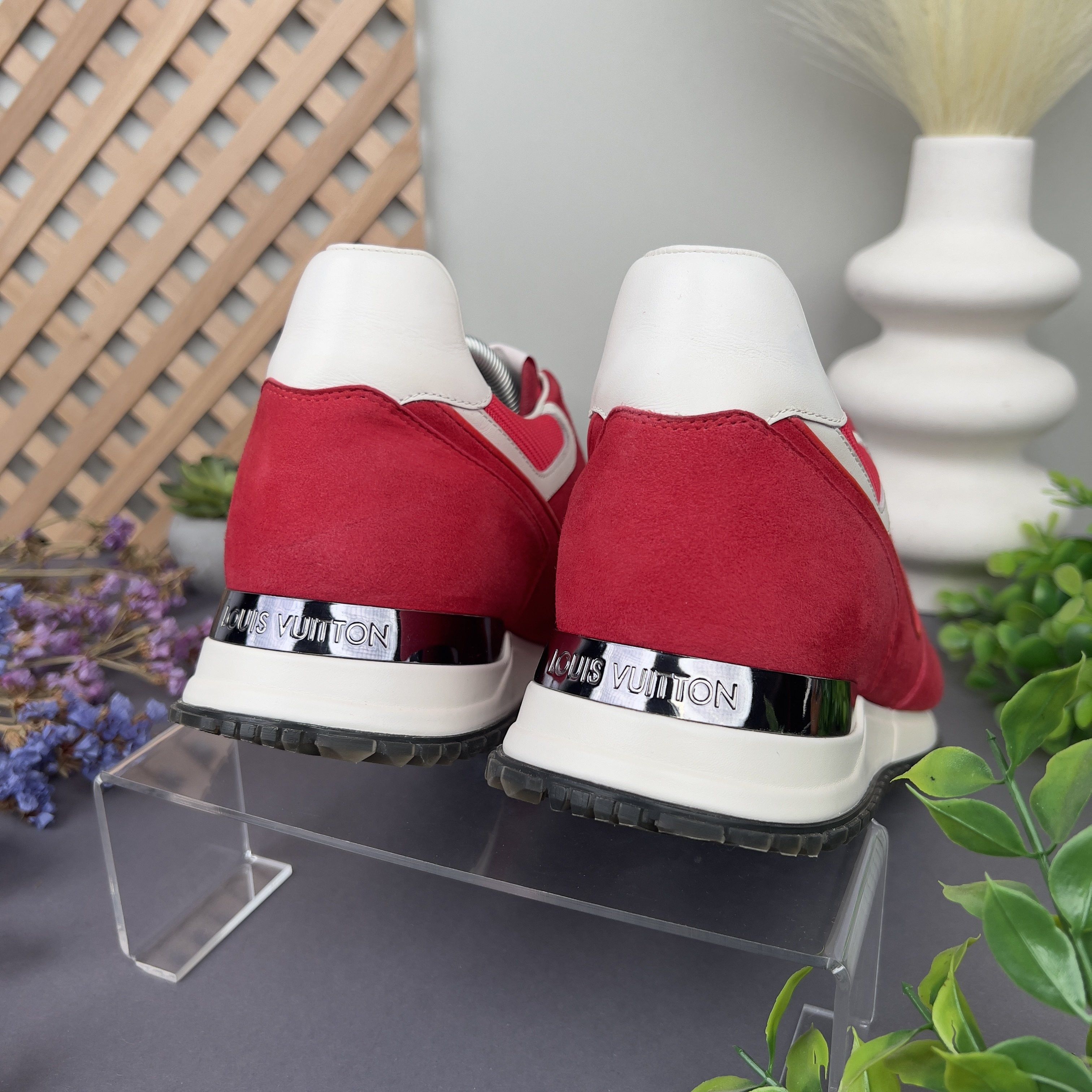 Louis Vuitton Louis Vuitton Run Away Sneakers Suede Size US 7.5 / IT 37.5 - 8 Thumbnail