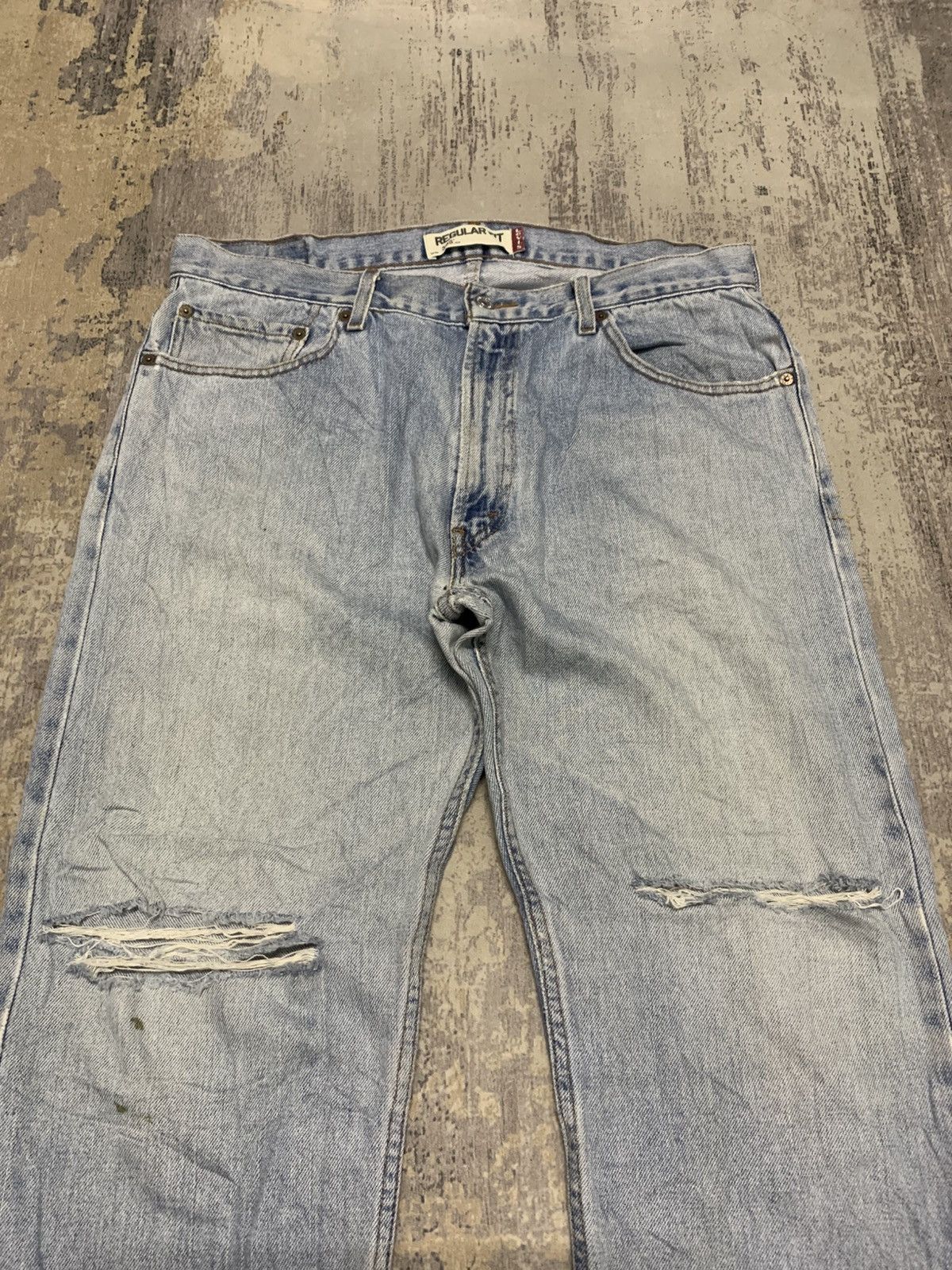 Levi's Vintage 90s Levi's 505 Regular Fit Distressed Denim 36x32.5 Size US 36 / EU 52 - 2 Thumbnail