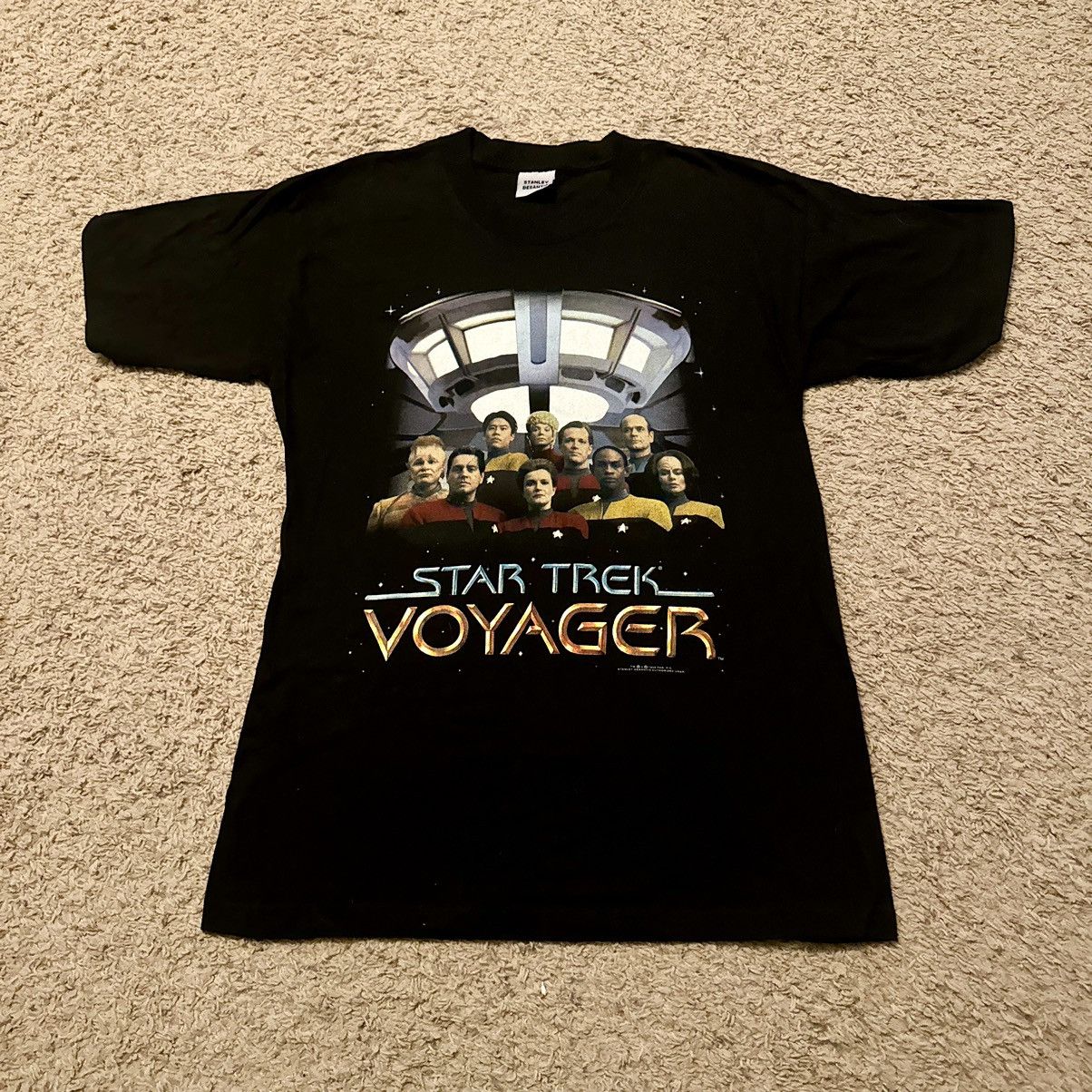 Vintage VINTAGE 1995 STAR TREK VOYAGER TEE! Size US L / EU 52-54 / 3 - 4 Thumbnail