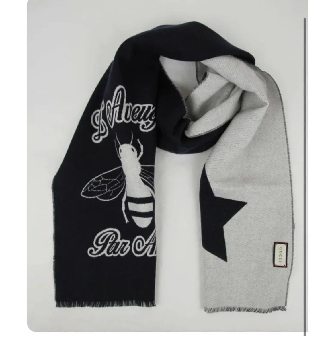 Gucci Authentic Gucci Wool L’ Aveugle Navy Star / Bee Scarf Size ONE SIZE - 10 Thumbnail