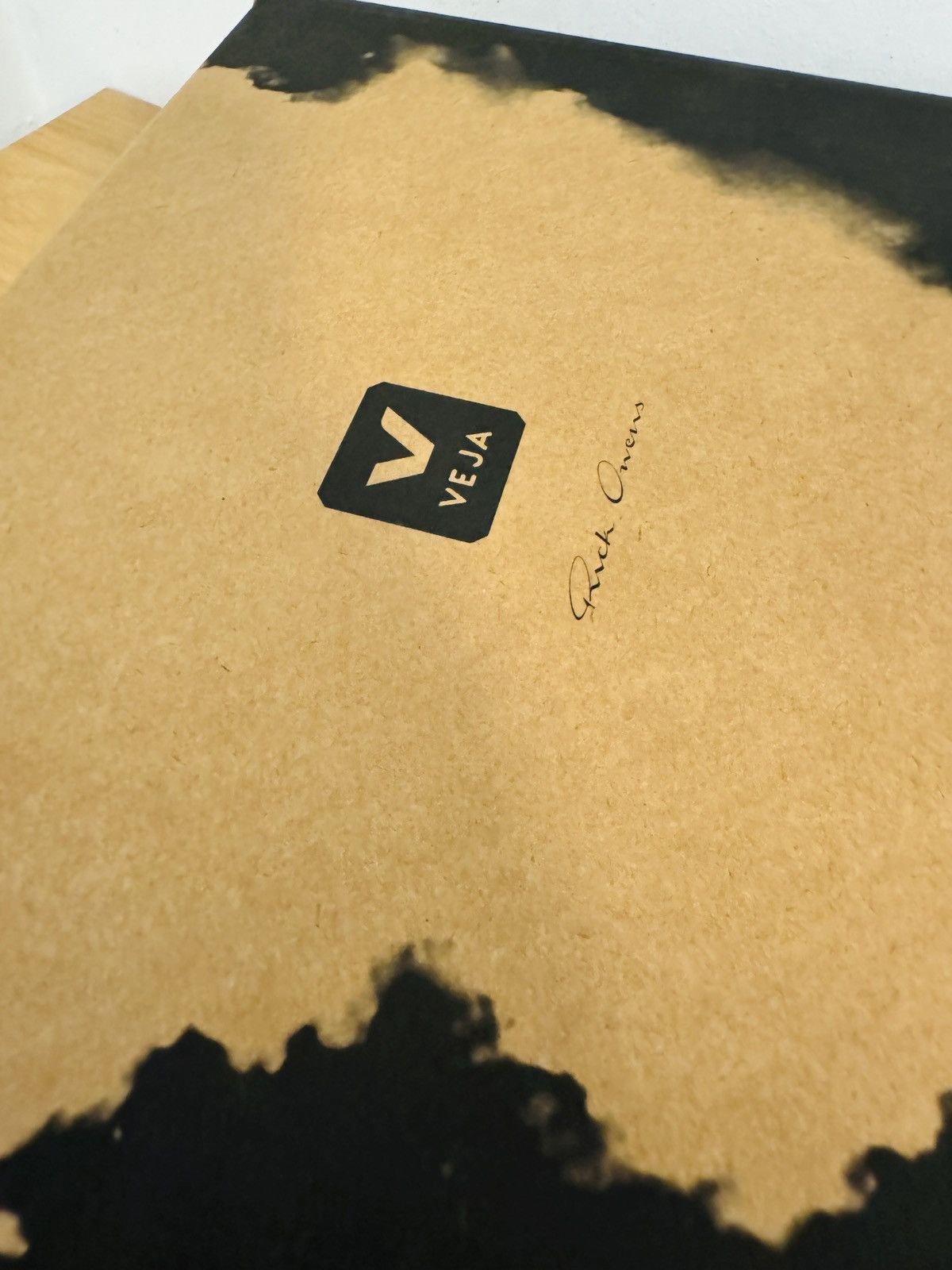 Rick Owens × Veja VEJA X RICK OWENS LOW SOCK SNEAK Size US 12 / EU 45 - 9 Thumbnail