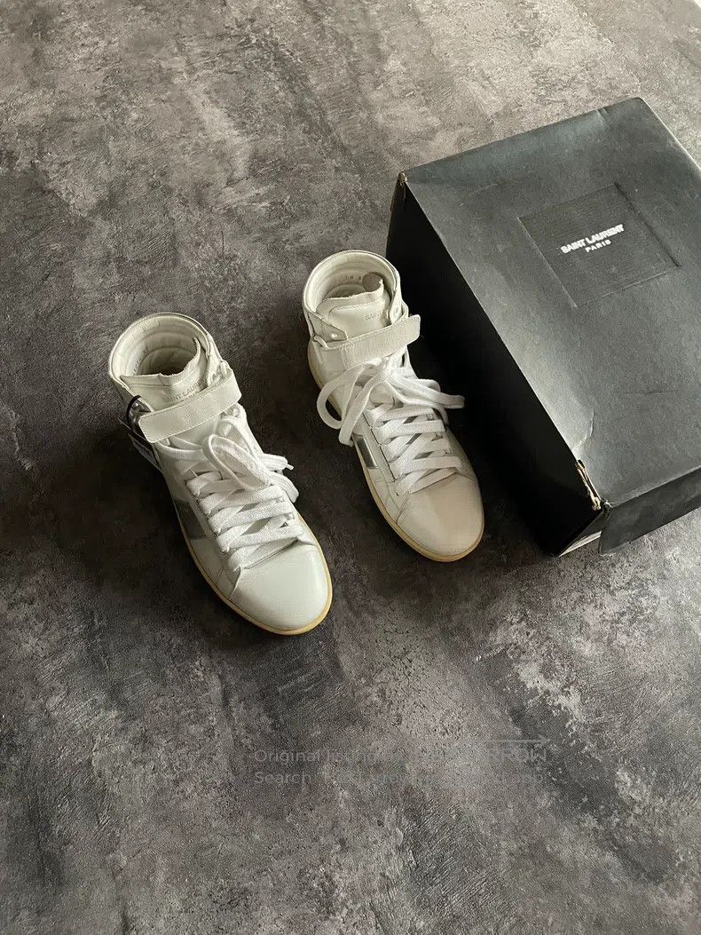 Saint Laurent Paris Saint Laurent Paris Silver Magic Patch High-Top Canvas Sho Size US 6 / EU 39 - 1 Thumbnail
