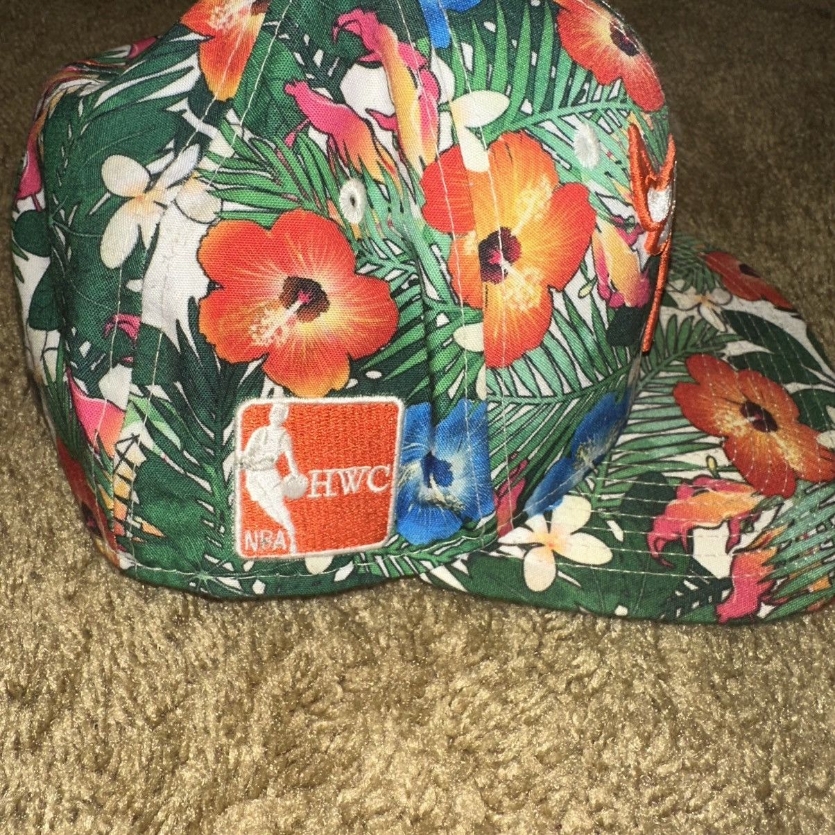 NBA × New Era Chicago Bulls White Floral 9FIFTY Snapback Cap by New Era Size ONE SIZE - 3 Thumbnail