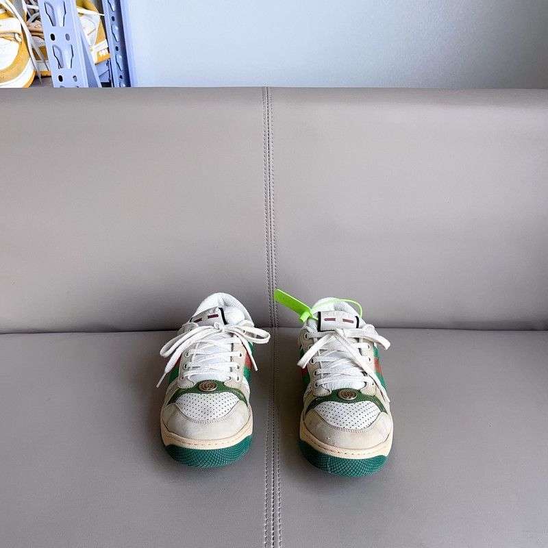 Gucci Gucci Screener Distressed Sneakers for Men 0079 Size US 8 / EU 41 - 1 Thumbnail