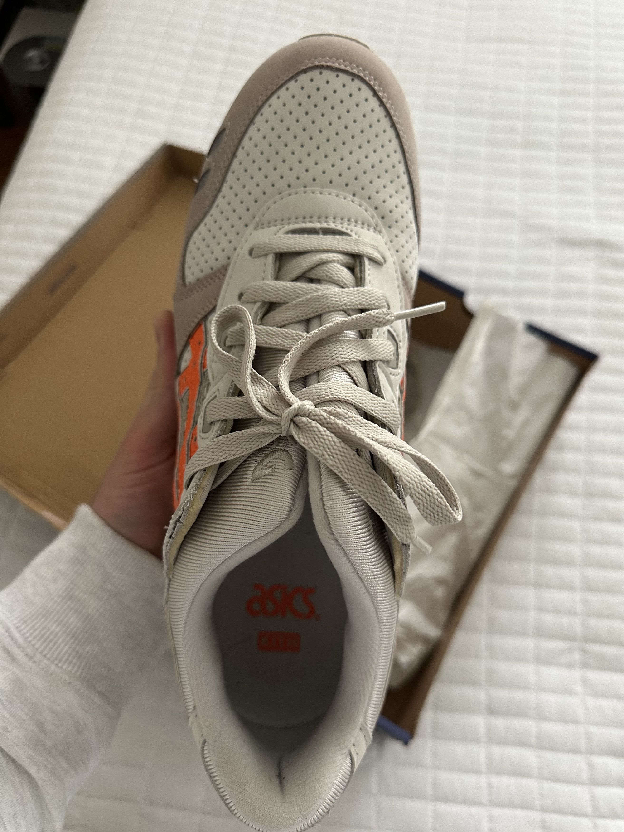 Asics × Kith Asics Gel Lyte III 3 x Ronnie Fieg KITH Remastered Size US 11.5 / EU 44-45 - 11 Thumbnail