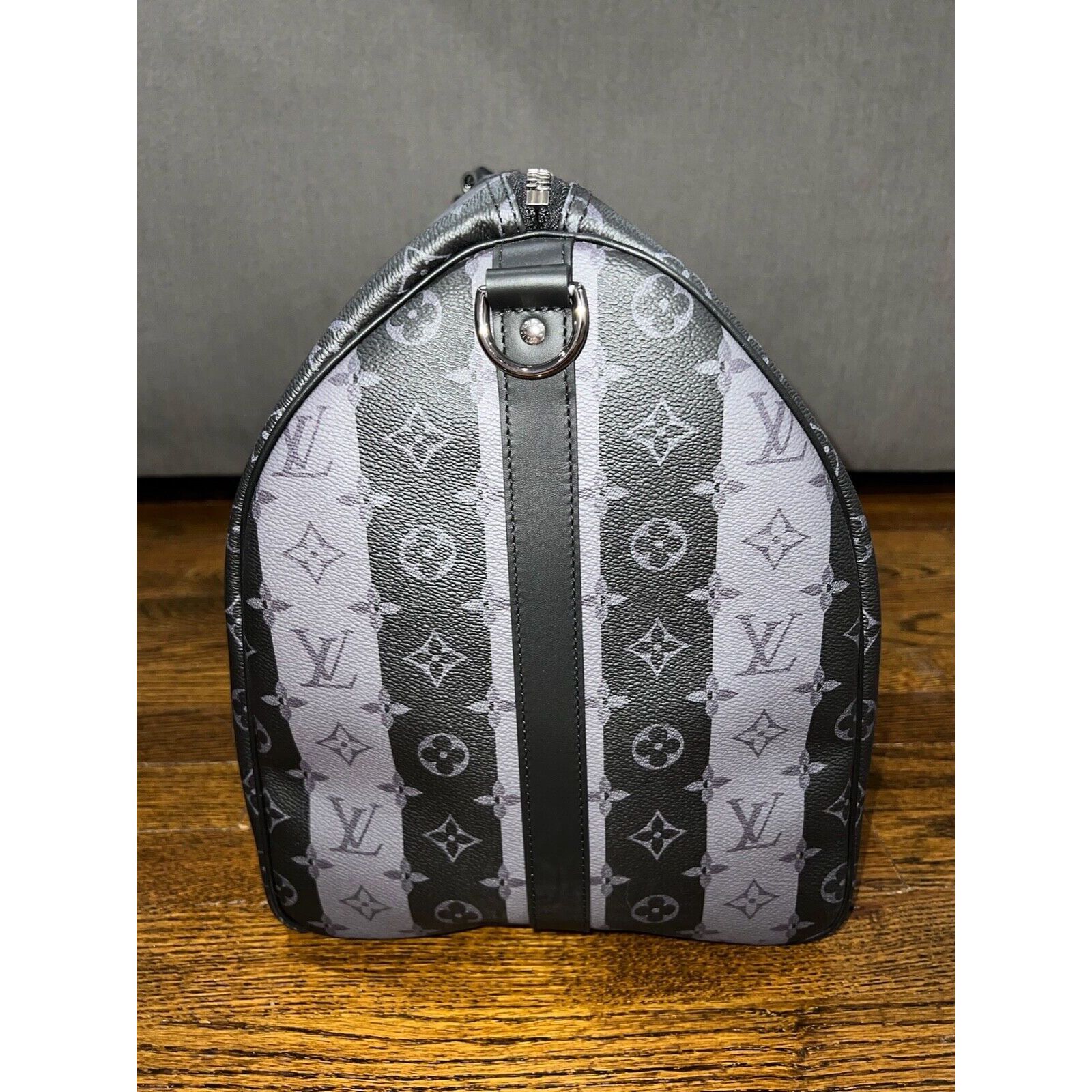 Louis Vuitton Louis Vuitton Keepall Black Stripe Monogram Heart Travel Bag Size ONE SIZE - 6 Thumbnail
