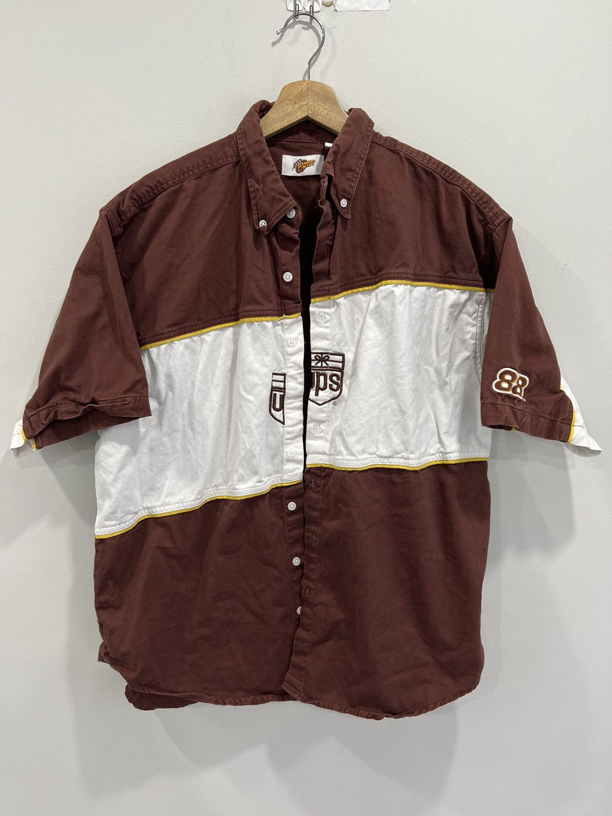 Vintage Vintage Ups Racing Button Up Shirt brown Size US XL / EU 56 / 4 - 1 Thumbnail