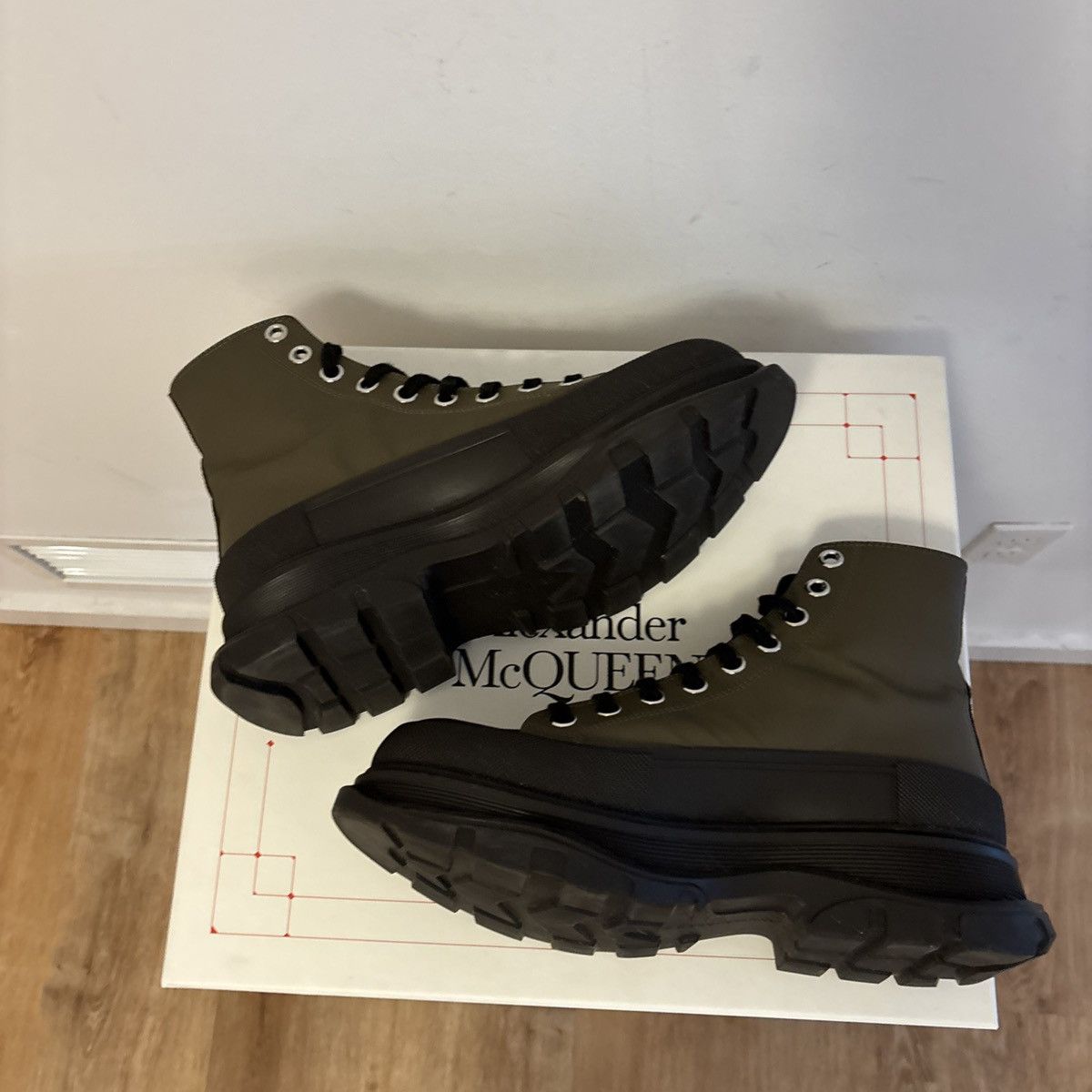 Alexander McQueen Alexander McQueen Brown Boot size 40 Size US 7 / EU 40 - 3 Thumbnail