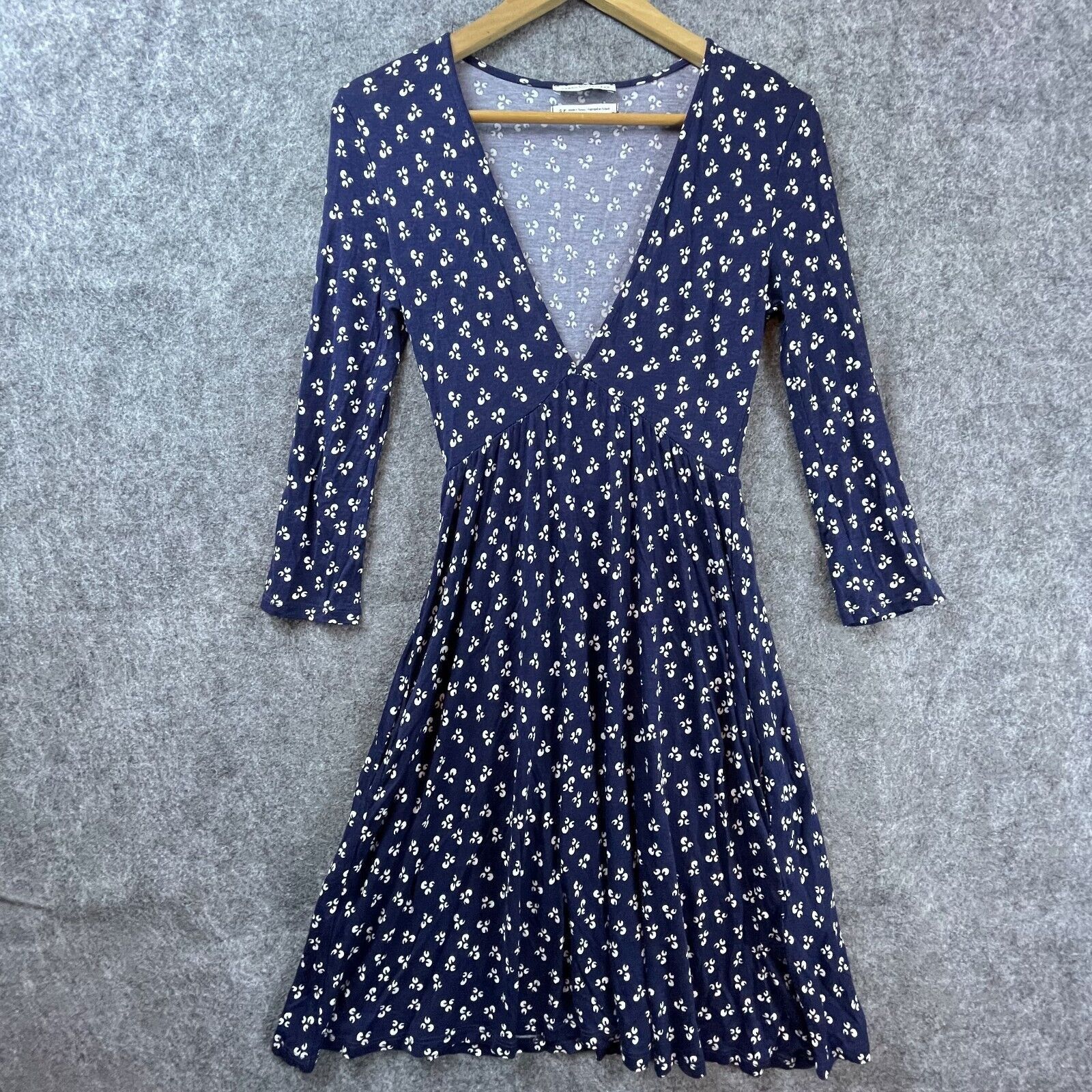 Urban Outfitters Urban Outfitters Dress S Navy Lightweight Simple Minimalist Size S / US 4 / IT 40 - 1 Thumbnail