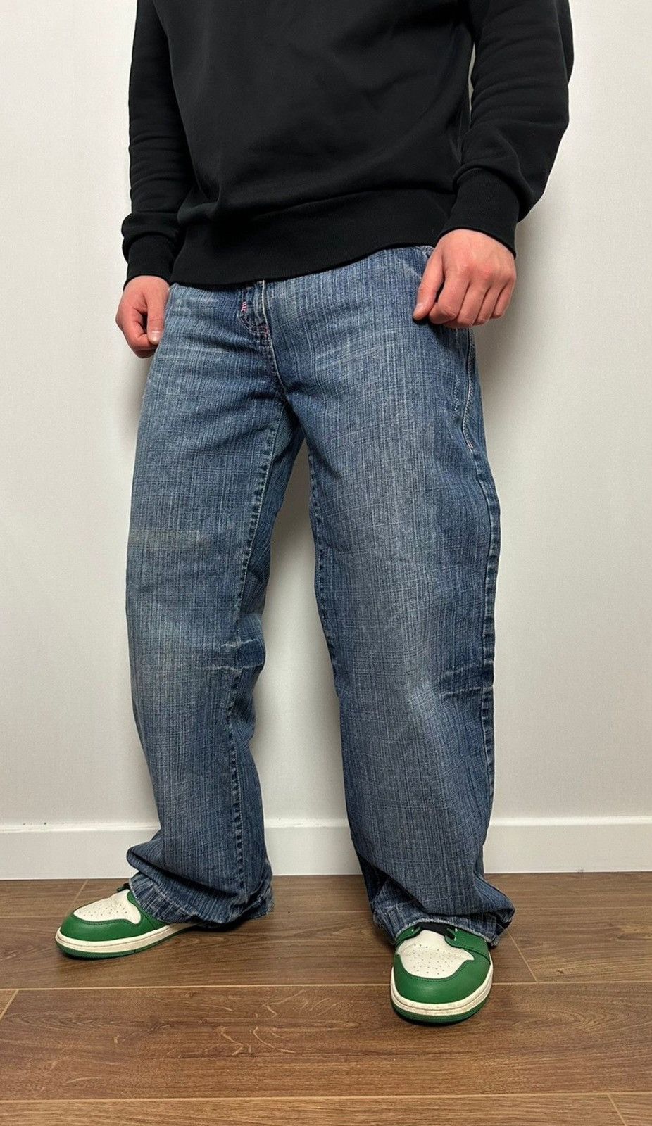 Japanese Brand × Vintage Vintage Wide Distressed Denim Unisex Pants Size US 33 - 7 Thumbnail