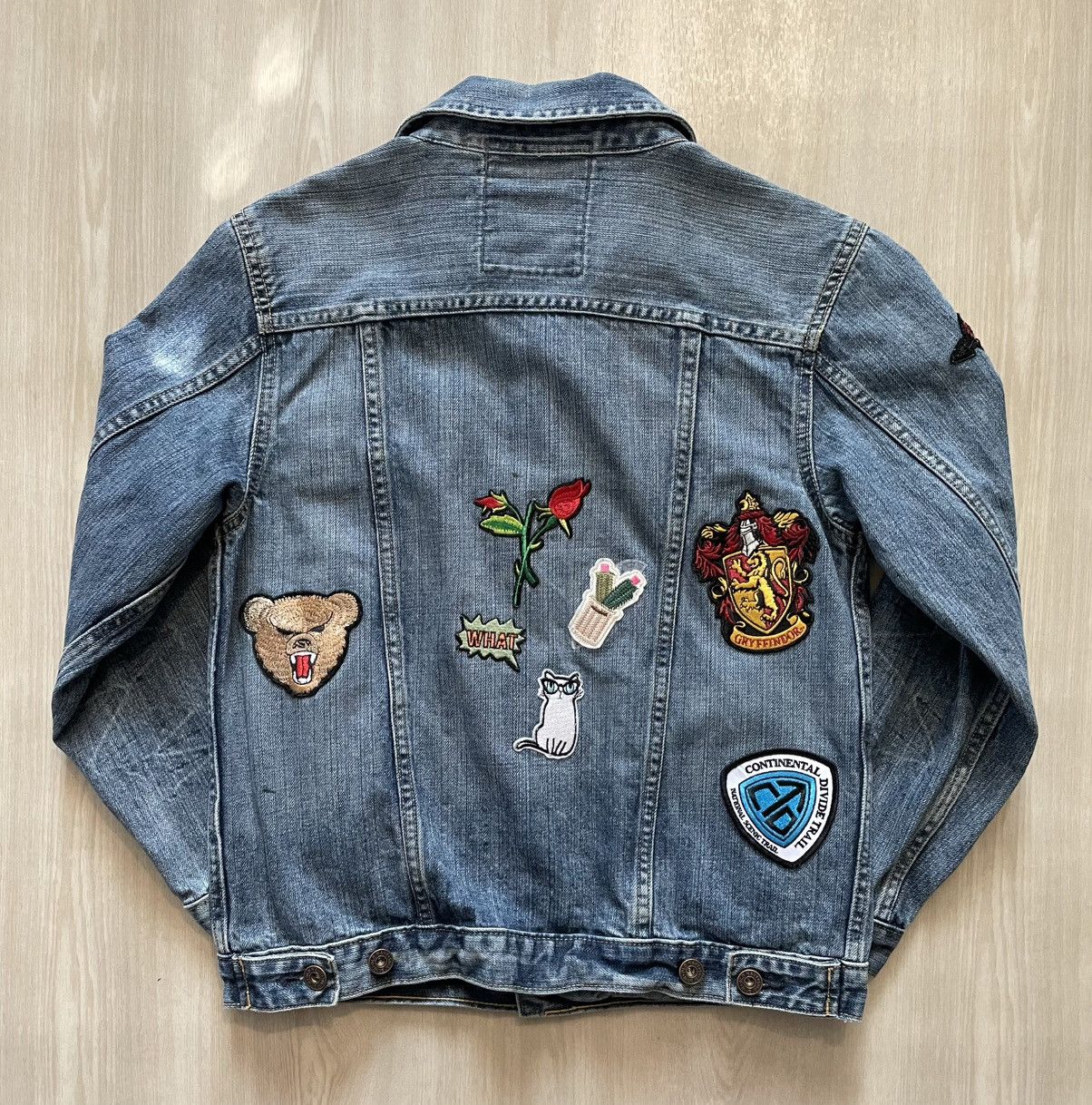 Old Navy VTG Y2K 06 Old Navy Denim Trucker W/ Y2K Patch Collection Size L / US 10 / IT 46 - 7 Thumbnail
