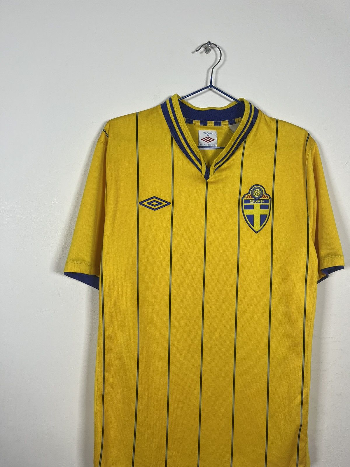 Umbro Umbro Sweden Football Jersey Home 2012 Streetwear Size US L / EU 52-54 / 3 - 2 Thumbnail