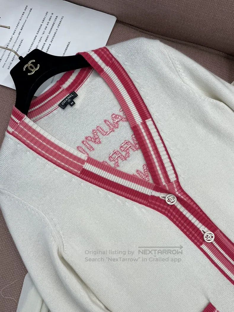 Chanel Chanel Pink and white color-blocked striped cashmere knitt Size XXS / US 00 / IT 34 - 2 Thumbnail
