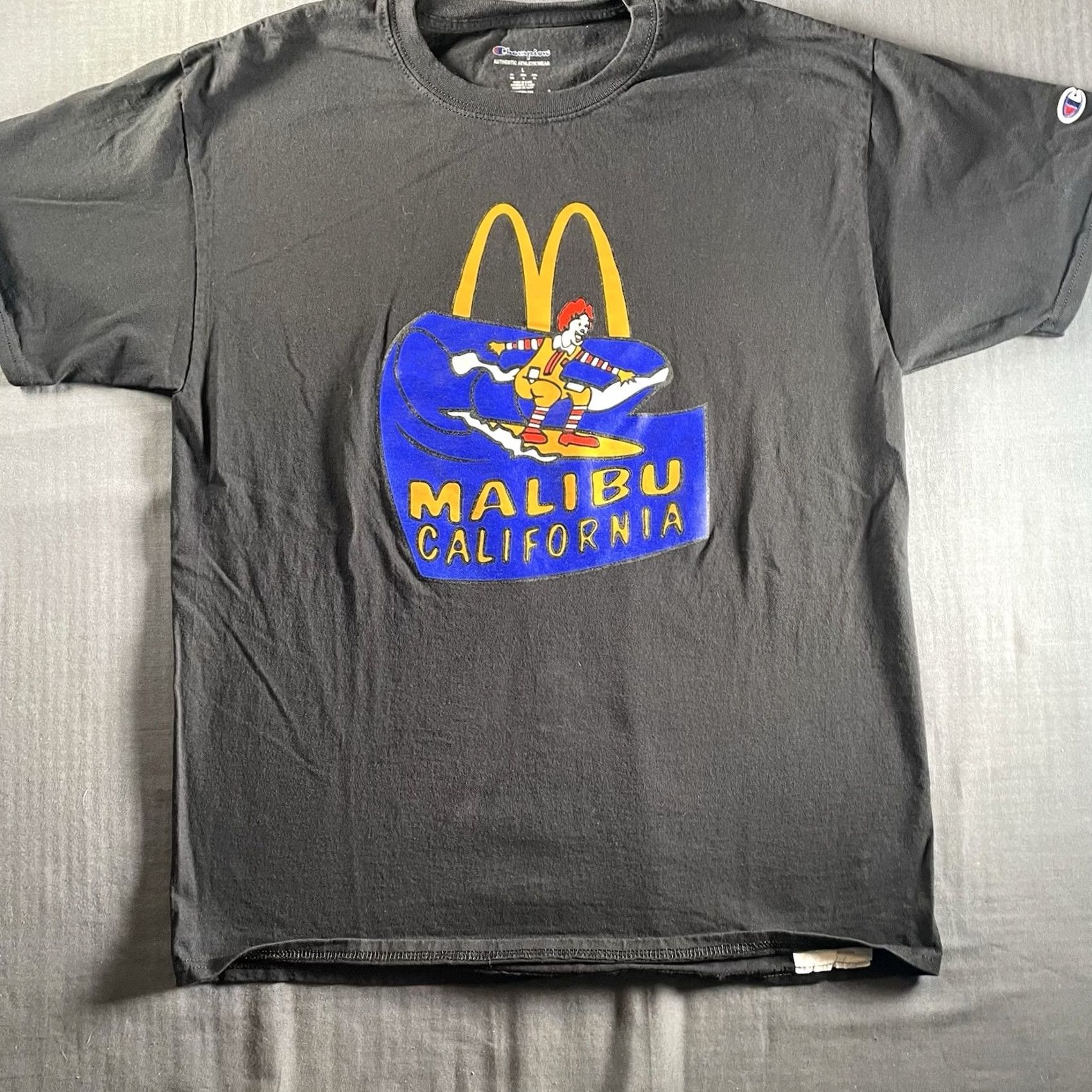 Champion Champion T-Shirt Men’s Large Black McDonald’s Malibu California Surf Ronald McDonald Tee Mens L California Surf Tee Size US L / EU 52-54 / 3 - 5 Thumbnail