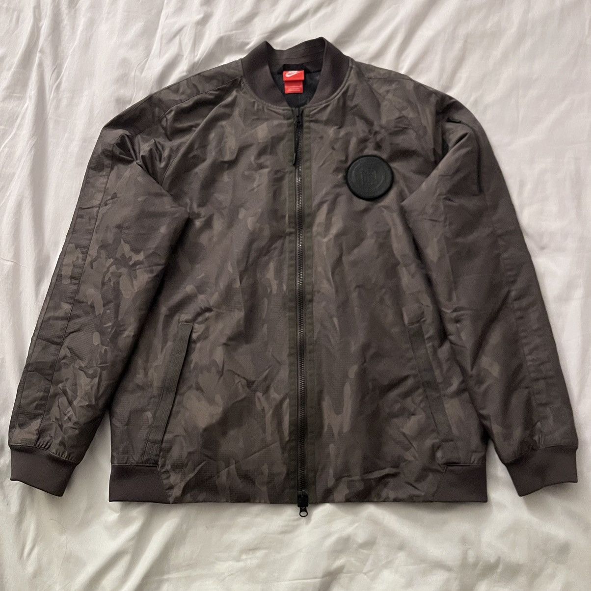 Nike NIKE F.C. BOMBER JACKET N98 CARGO CAMO KHAKI SIZE LARGE Size US L / EU 52-54 / 3 - 2 Thumbnail