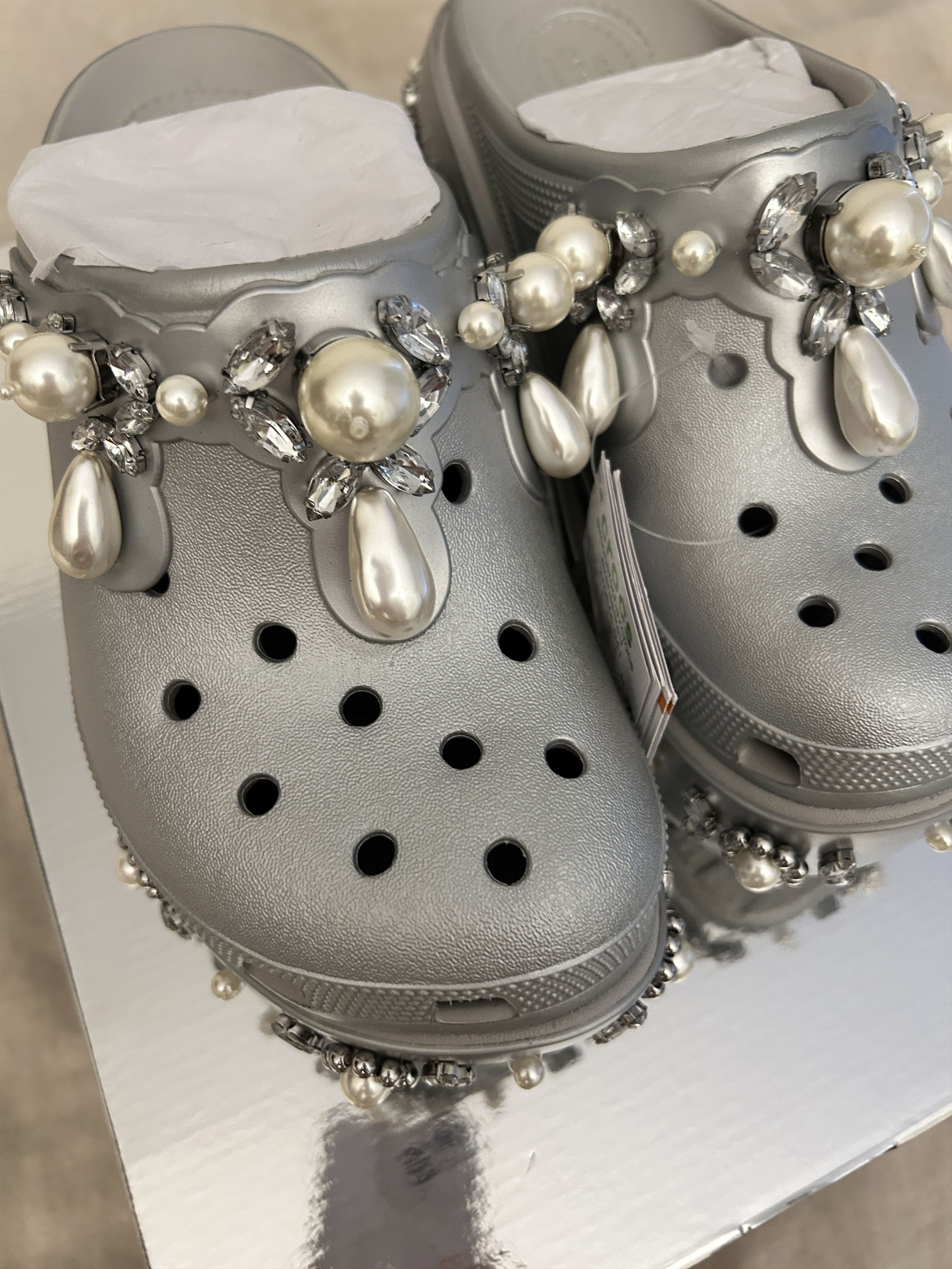 Crocs × Simone Rocha Crocs Siren Clog Simone Rocha Silver Size US 7 / IT 37 - 2 Thumbnail