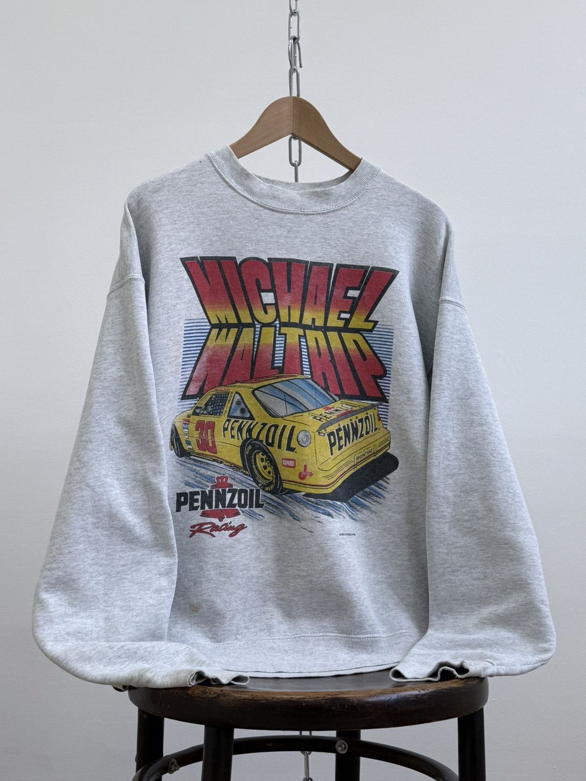 NASCAR Vintage 1995 Michael Waltrip NASCAR Racing Sweatshirt Size US XL / EU 56 / 4 - 1 Thumbnail