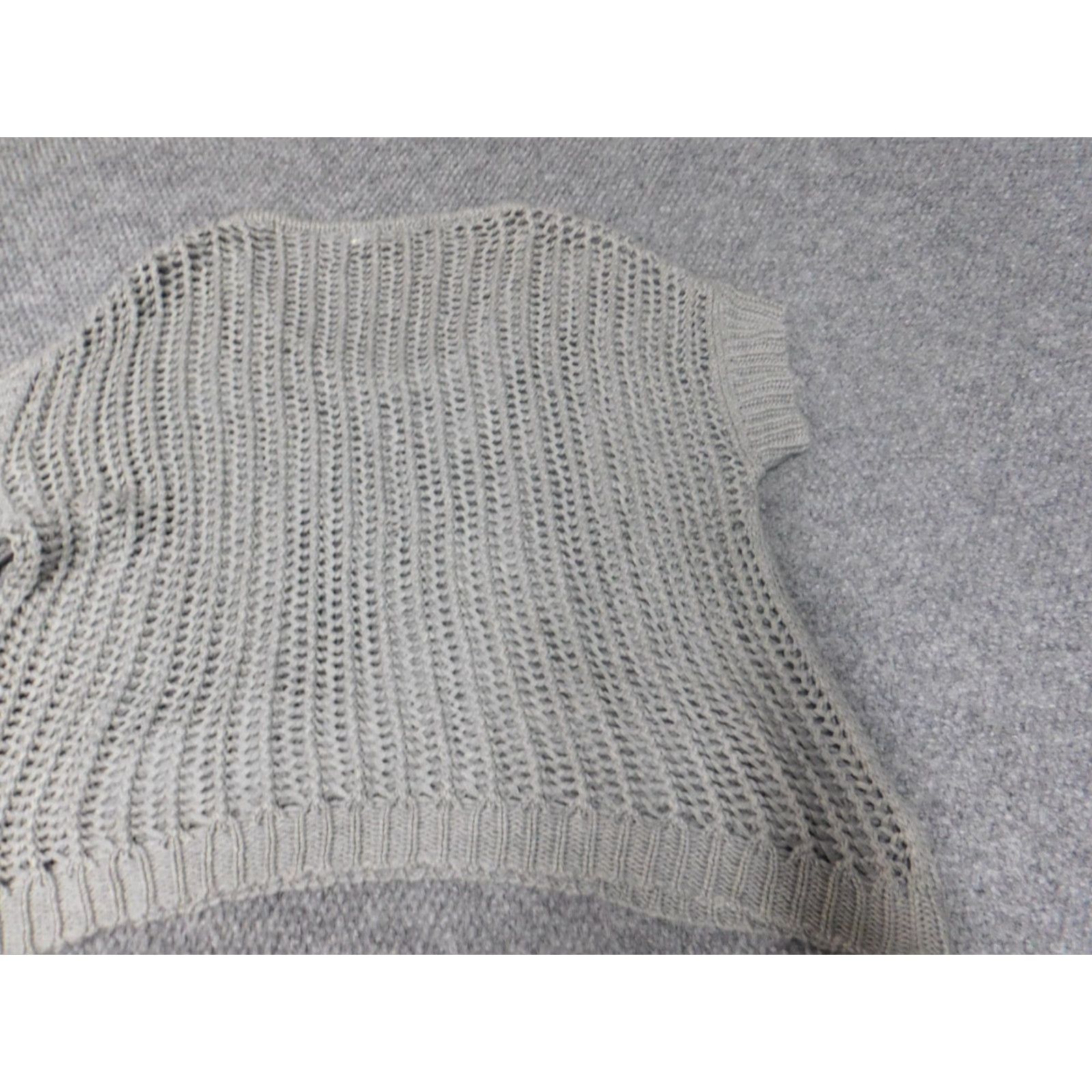 Vintage UMGEE Womens Sweater Short Sleeve Crew Neck Knit Pullover Gray S Bow Button Puff Stretch Casual Casual Womens Pullover Knit Sweater Size S / US 4 / IT 40 - 7 Thumbnail