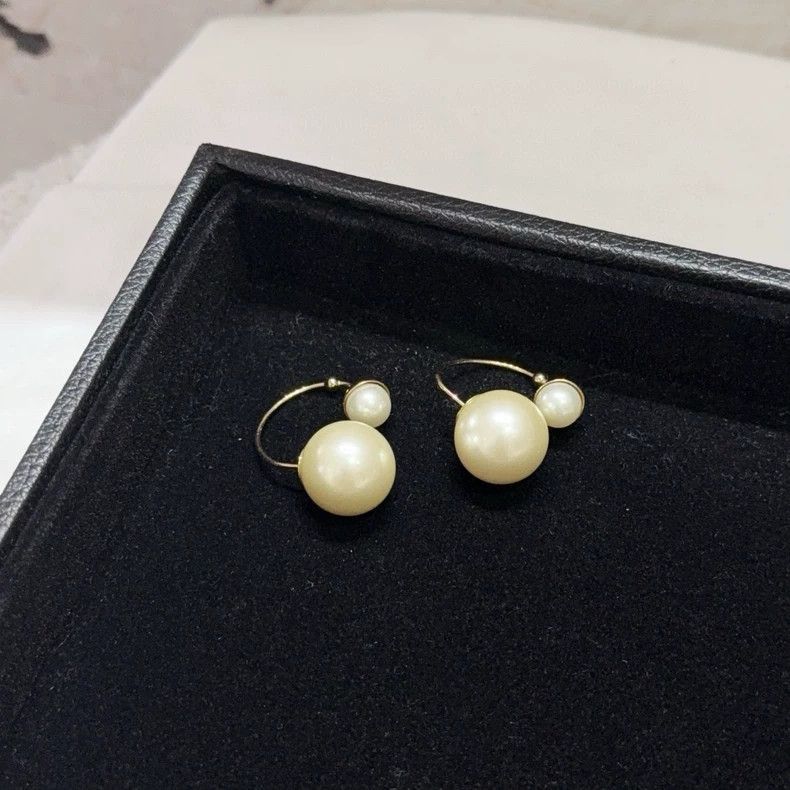 Other dior pearl stud earrings Size ONE SIZE - 2 Thumbnail