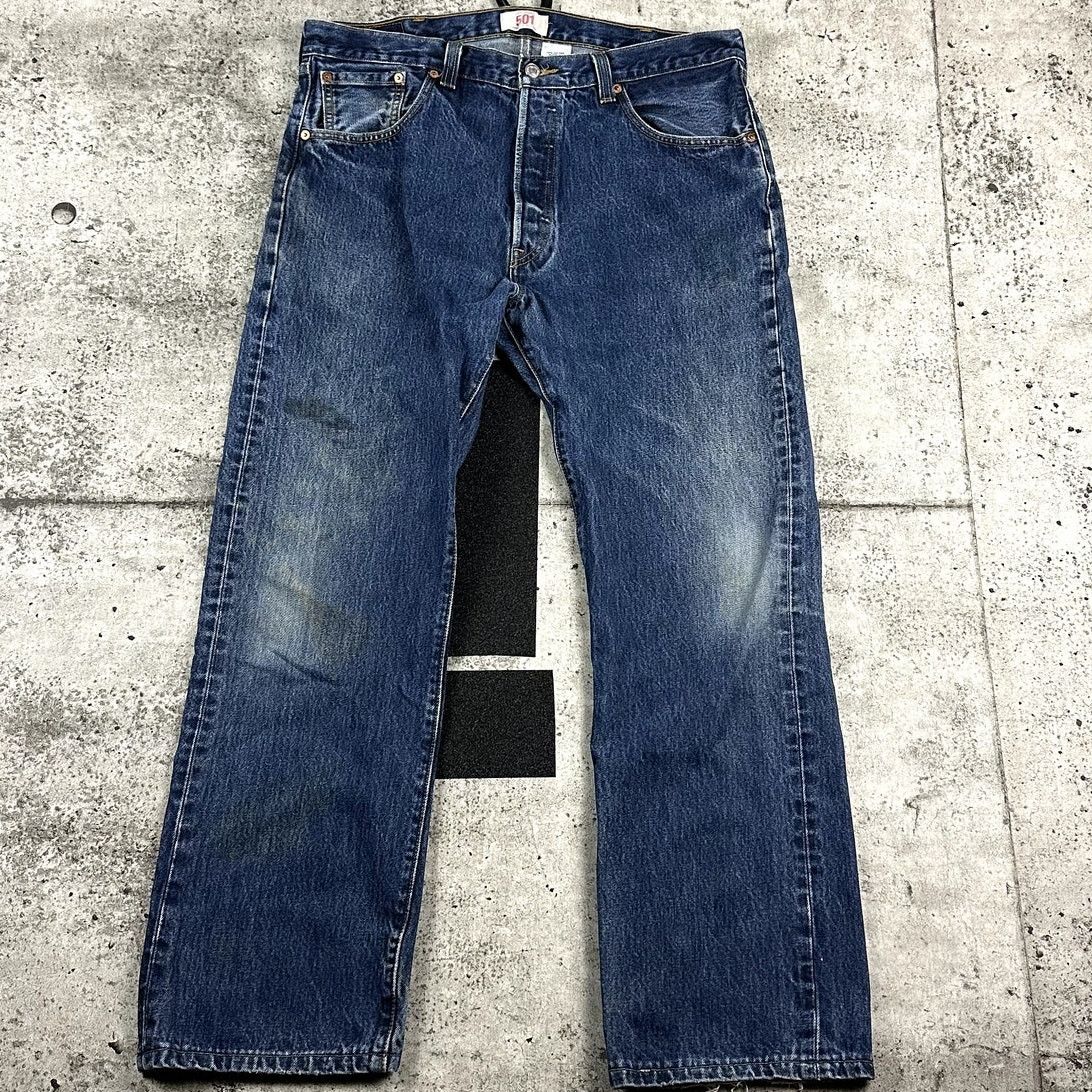 Levi's Levi's 501 Denim Jeans Size 38x32 Red Tab Nice Fade Size US 38 / EU 54 - 12 Thumbnail