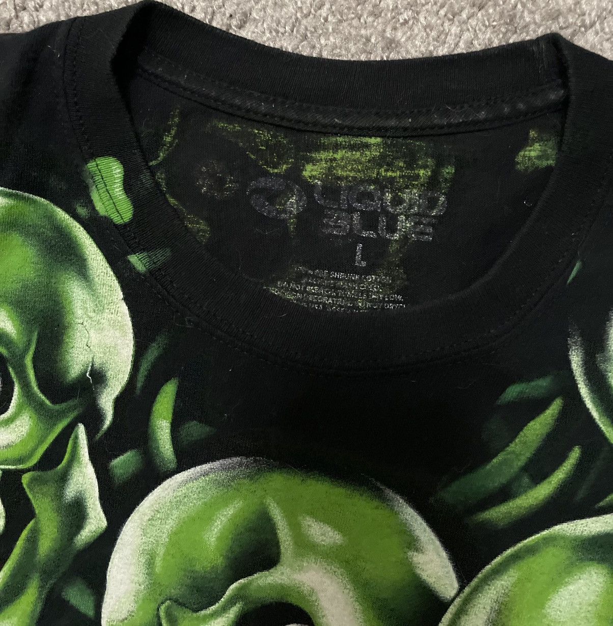 Liquid Blue × Vintage Skull Pile Tee Size US L / EU 52-54 / 3 - 3 Thumbnail