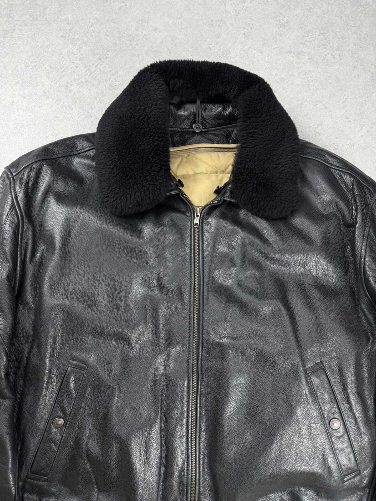 Levi's Vintage Clothing Vintage Levis Black Leather Aviator Bomber Jacket Size L Size US L / EU 52-54 / 3 - 7 Thumbnail
