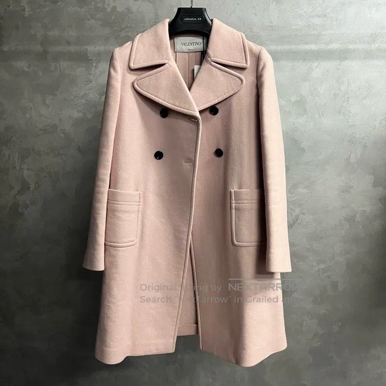 Valentino Valentino Pink solid color waist-cinching single-breasted Size S / US 4 / IT 40 - 1 Thumbnail