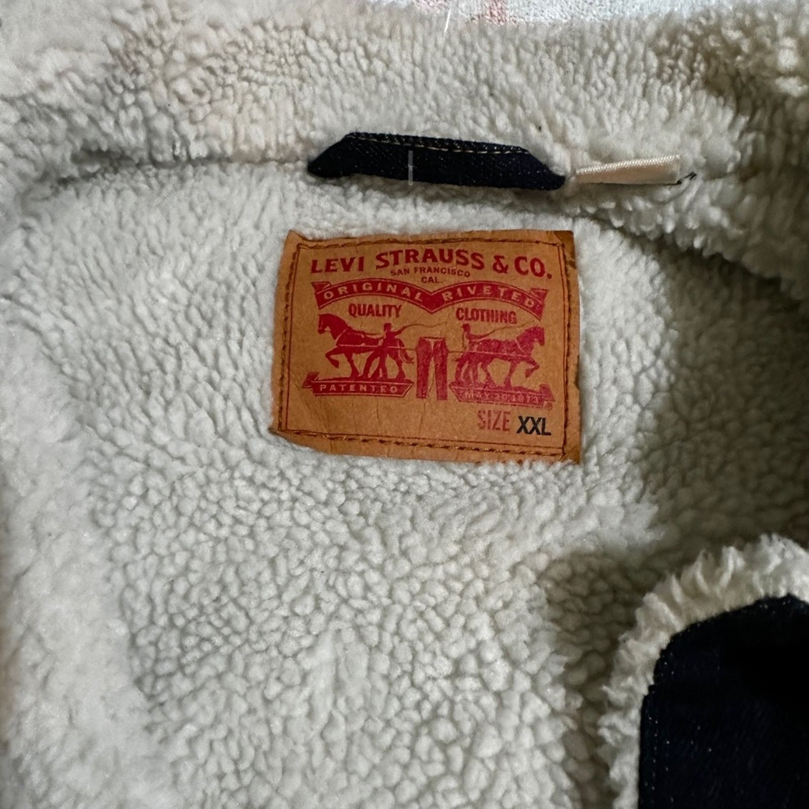 Levi's LEVI’S TYPE III SHERPA TRUCKER JACKET SIZE: XXL Size US XXL / EU 58 / 5 - 5 Thumbnail