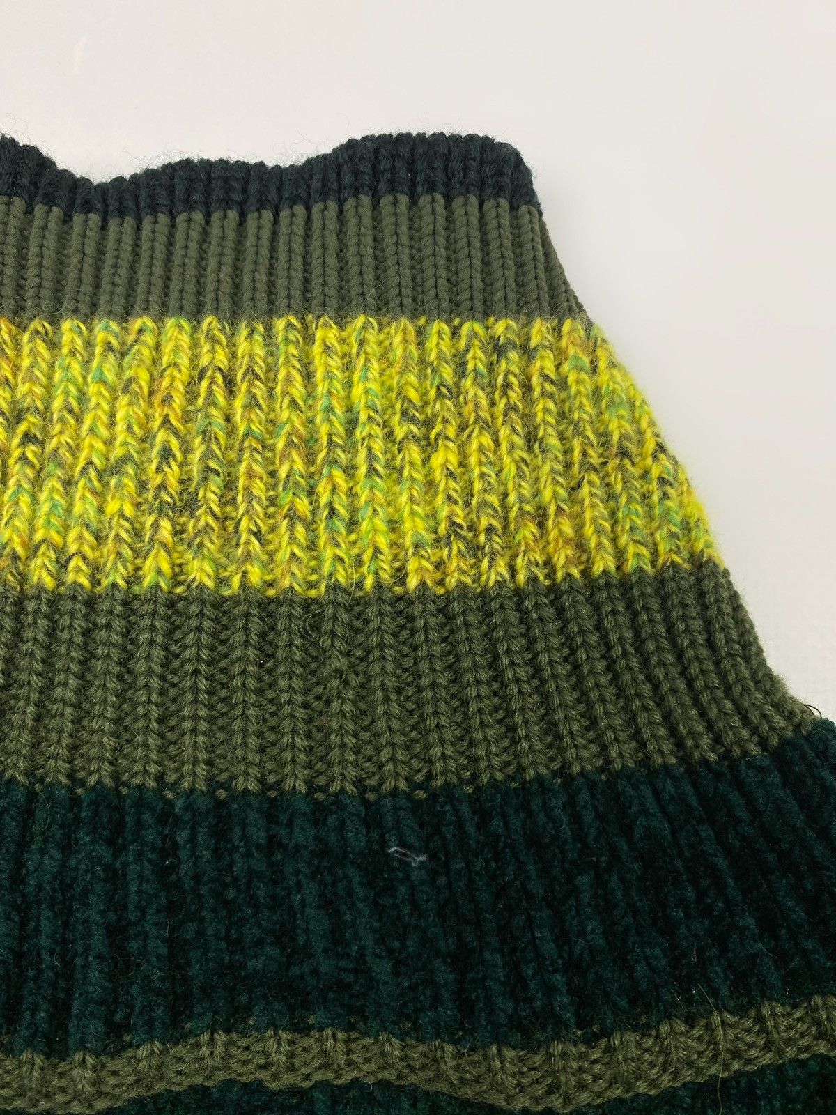 Versace 1990s Vintage Versace Classic V2 Stripped Turtleneck Sweater Size US L / EU 52-54 / 3 - 12 Thumbnail