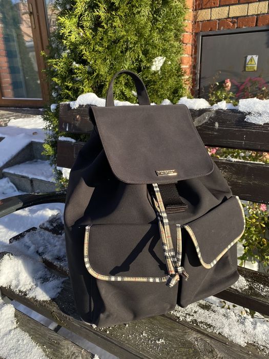 Burberry discount fragrance backpack