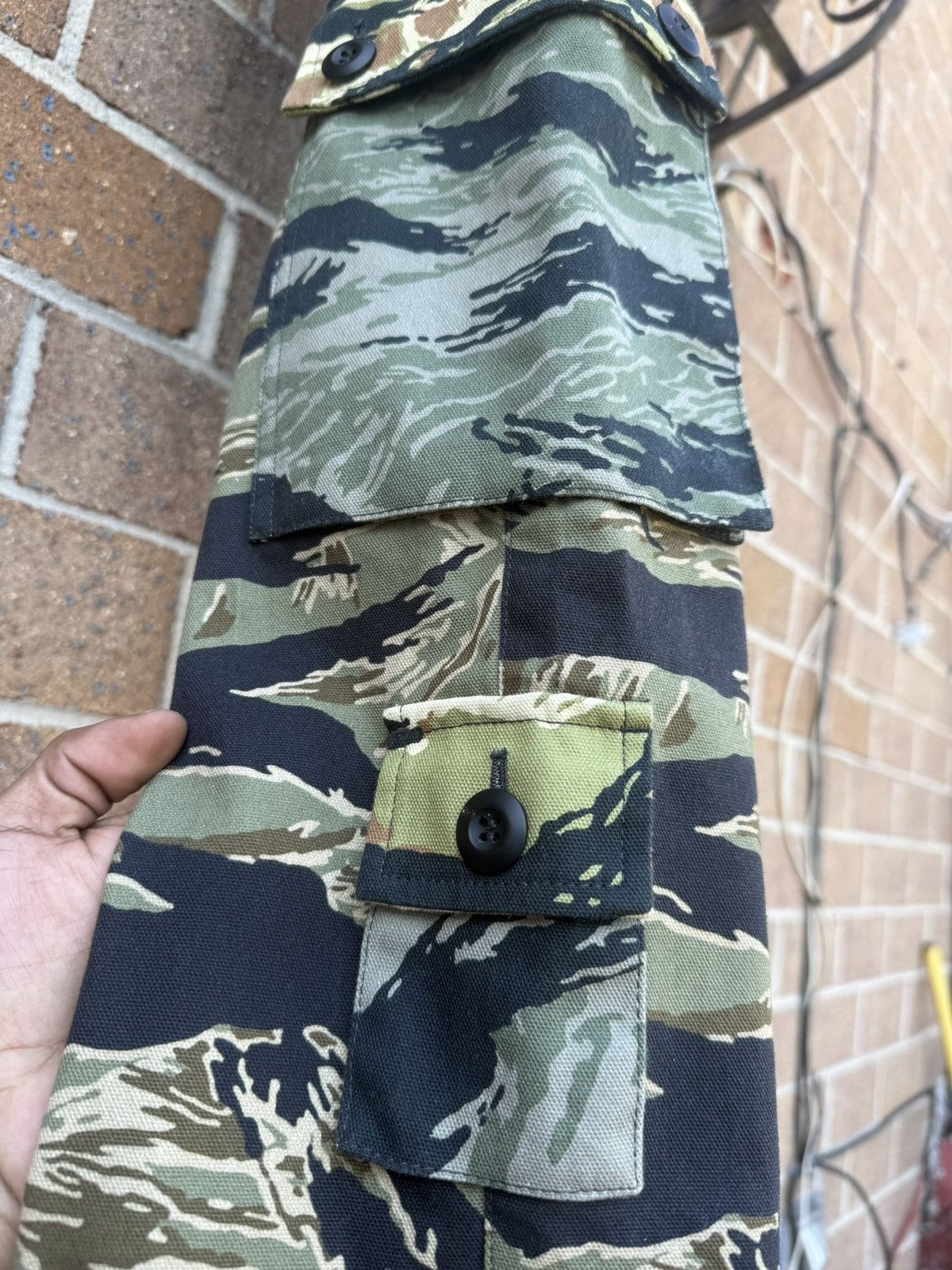 Givenchy Givenchy Tiger Camo Cargo Pants Size US 36 / EU 52 - 6 Thumbnail