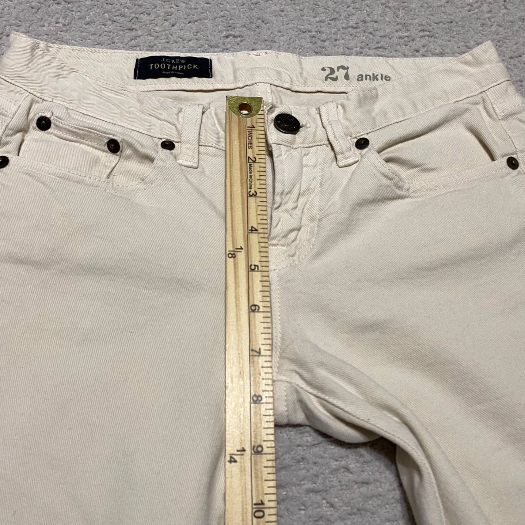J.Crew J.CREW Jeans Womens 27 Beige Denim Light Wash Toothpick Skinny Low Rise 5-Pocket Regular Cap Rise Women Jeans - 90s? Size 27" / US 4 / IT 40 - 4 Thumbnail