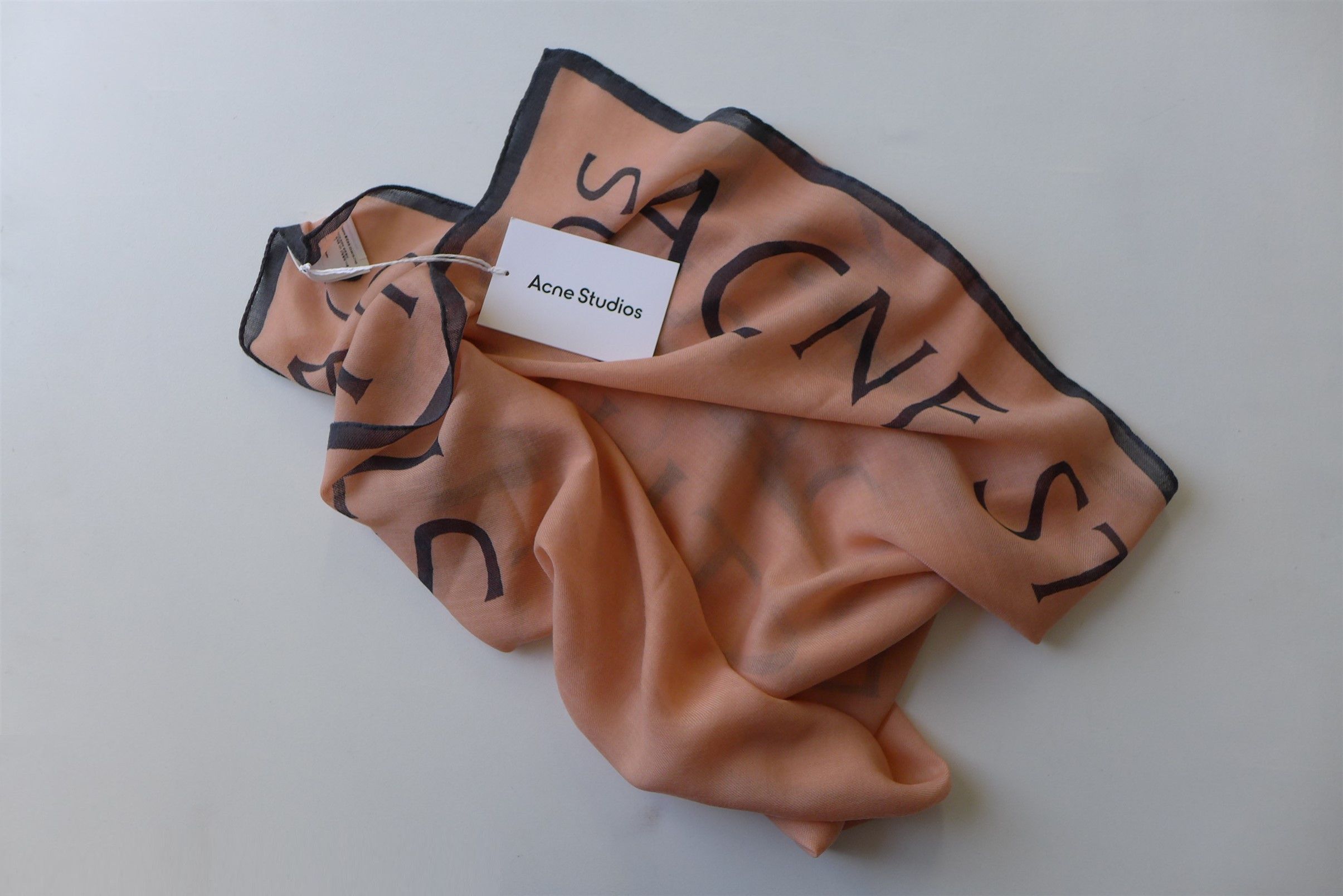 Acne Studios Acne Studios Varbone Square Scarf - Blush Pink Wool Size ONE SIZE - 4 Thumbnail