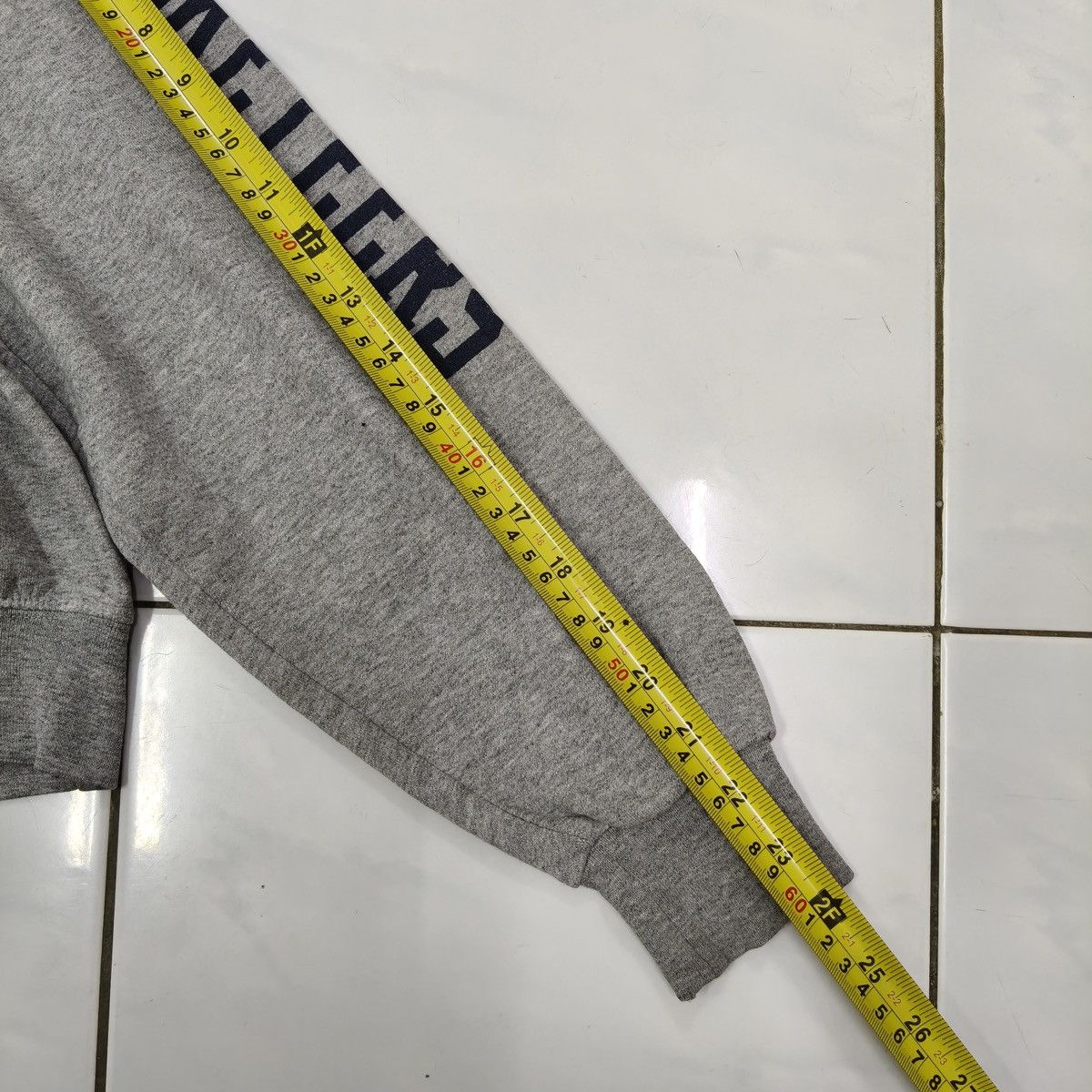 Champion Vintage 90's Champion Xavier Musketeers Back Hit Hoodie Size US S / EU 44-46 / 1 - 19 Thumbnail