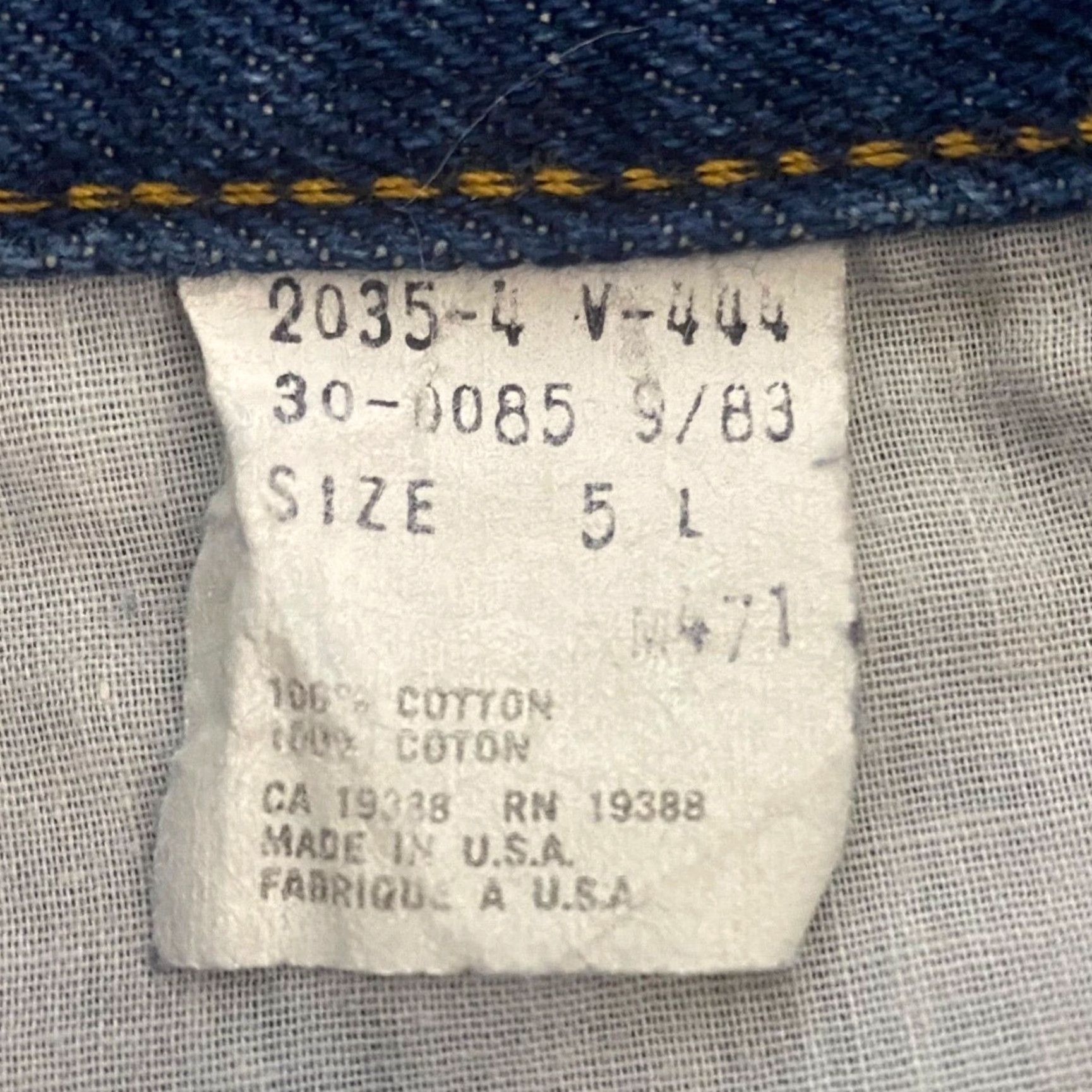 Vintage VINTAGE Brittania High-Waisted Jeans Shorts Womens 5 Blue Medium Wash Raw Hem Denim United States 100% Cotton Womens Brittanya? Size 27" / US 4 / IT 40 - 8 Thumbnail
