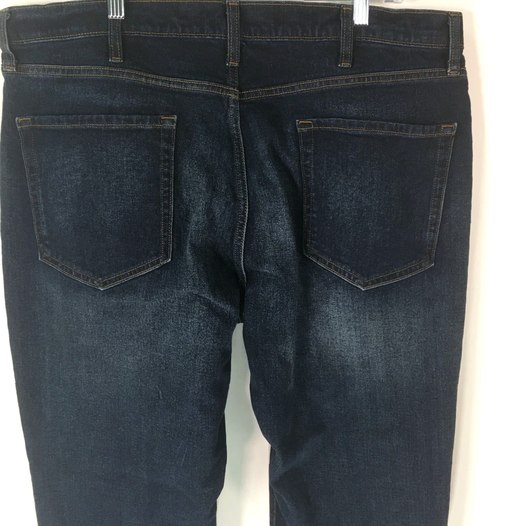 Essentials Amazon Essentials Mens Athletic Fit High Rise Jeans Denim Blue 40X30 Regular 5-Pocket Button Zipper Belt Loops Stretch Comfort Straight Size US 40 / EU 56 - 4 Thumbnail