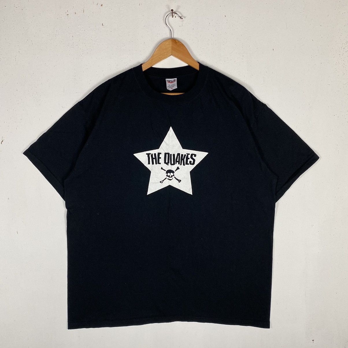 Band Tees × Vintage VINTAGE THE QUAKES BAND ROCK JAPAN 2005 TOUR TEE Size US XL / EU 56 / 4 - 2 Thumbnail