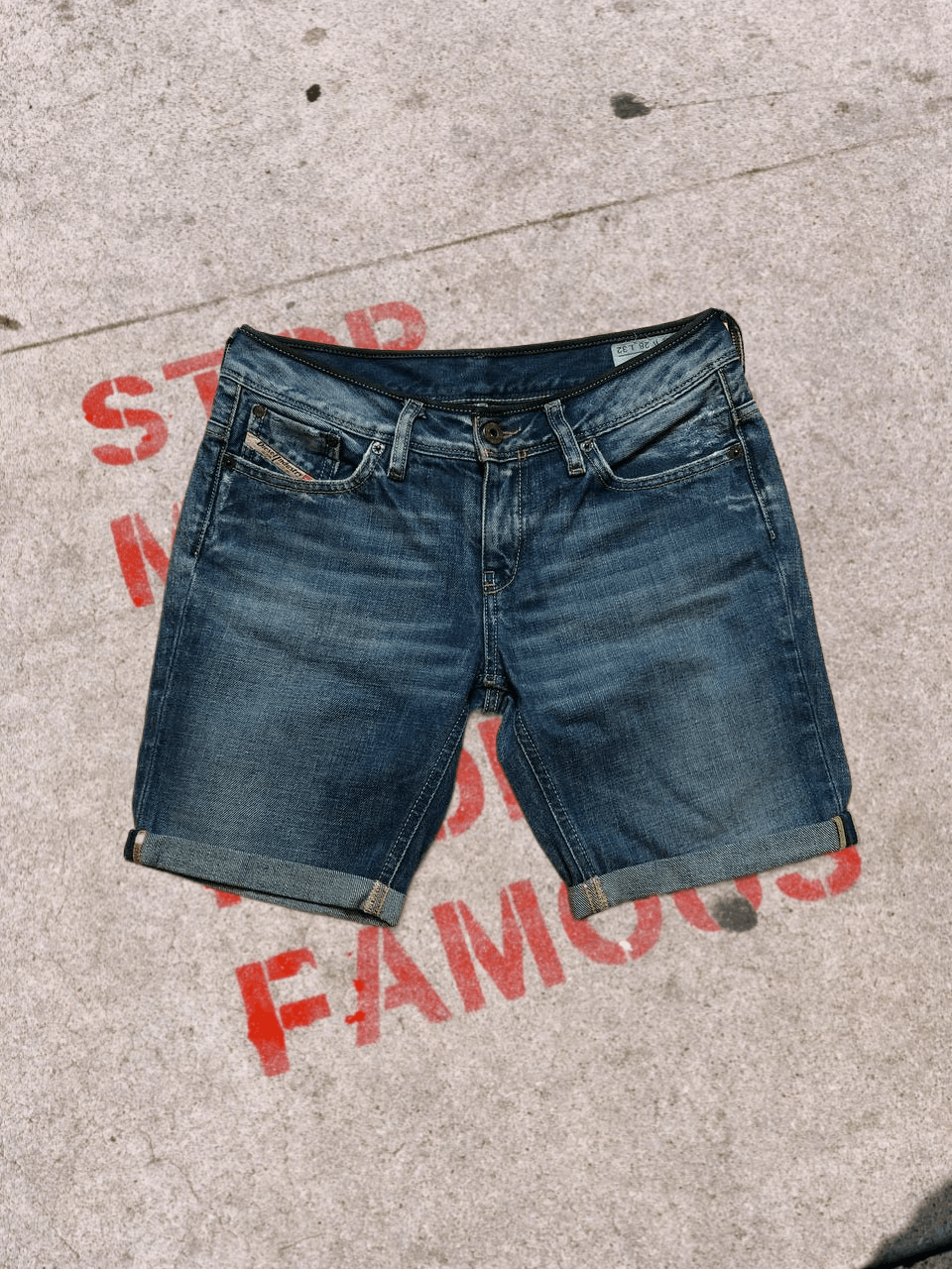 Diesel Diesel jeans shorts Size US 26 / EU 42 - 1 Thumbnail