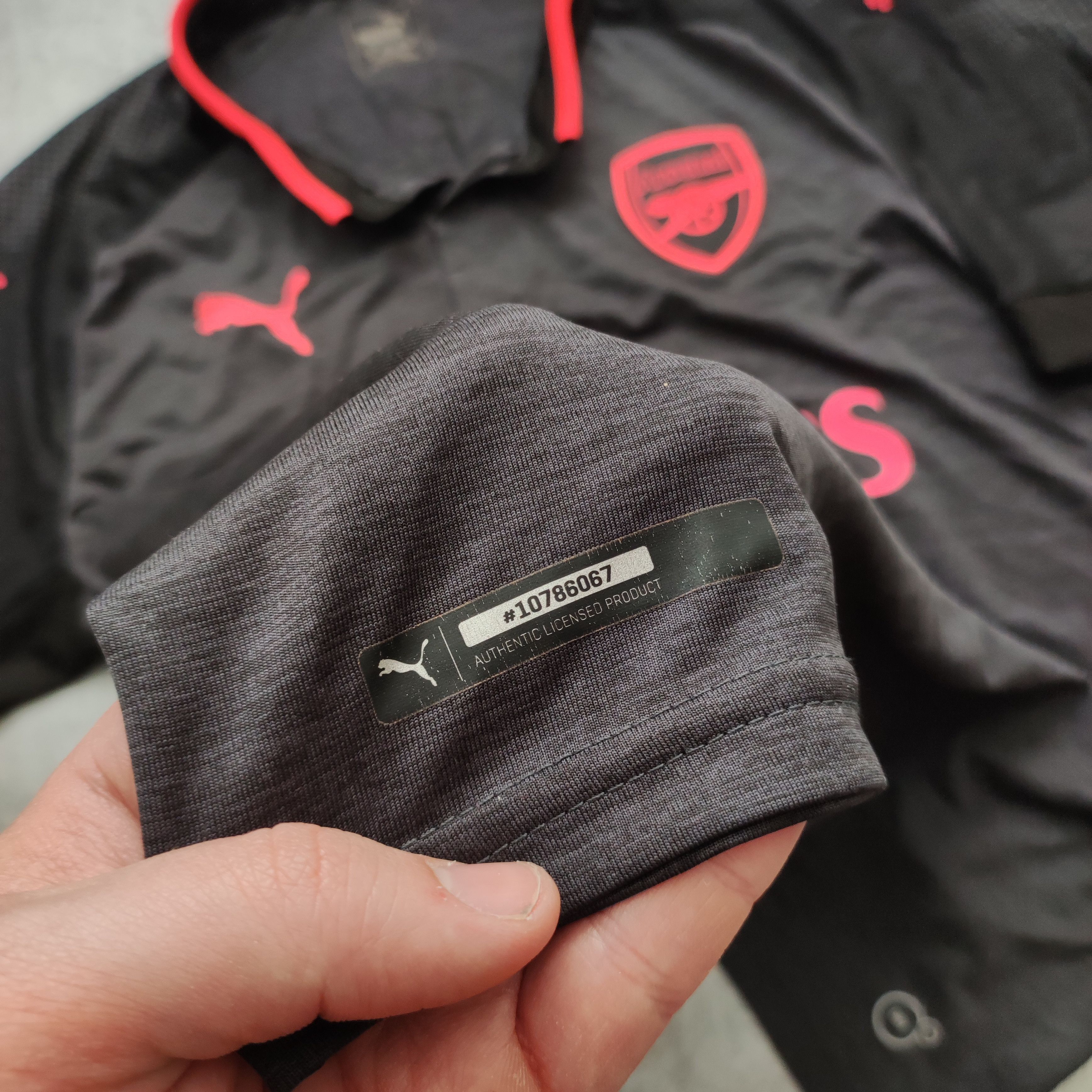 Vintage RARE 2017/18 Arsenal London #9 Lacazette 3th Third Jersey Size US L / EU 52-54 / 3 - 6 Thumbnail