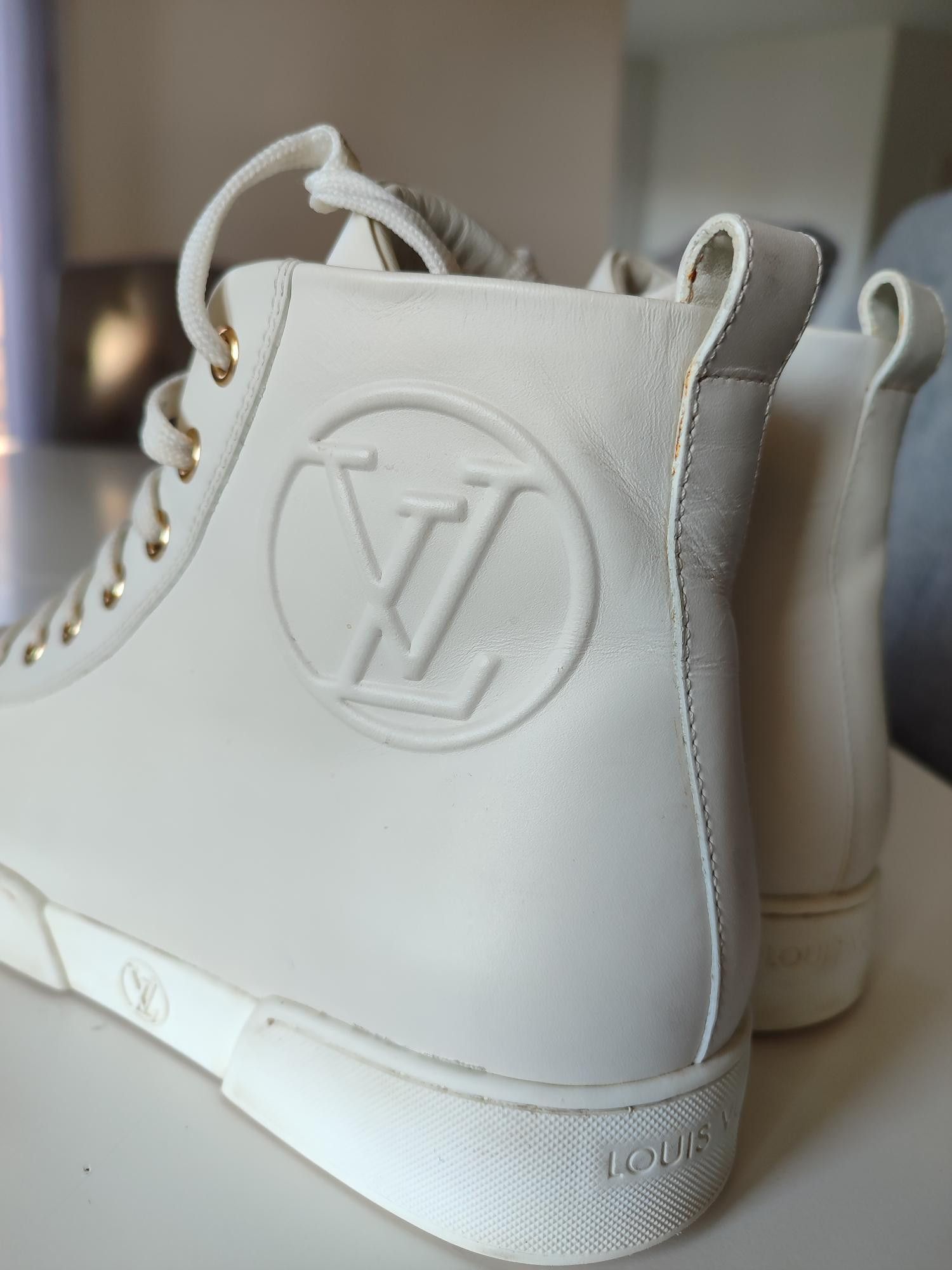 Louis Vuitton BASKETS LOUIS VUITTON STELLAR HIGHTOP Size US 6 / IT 36 - 10 Thumbnail