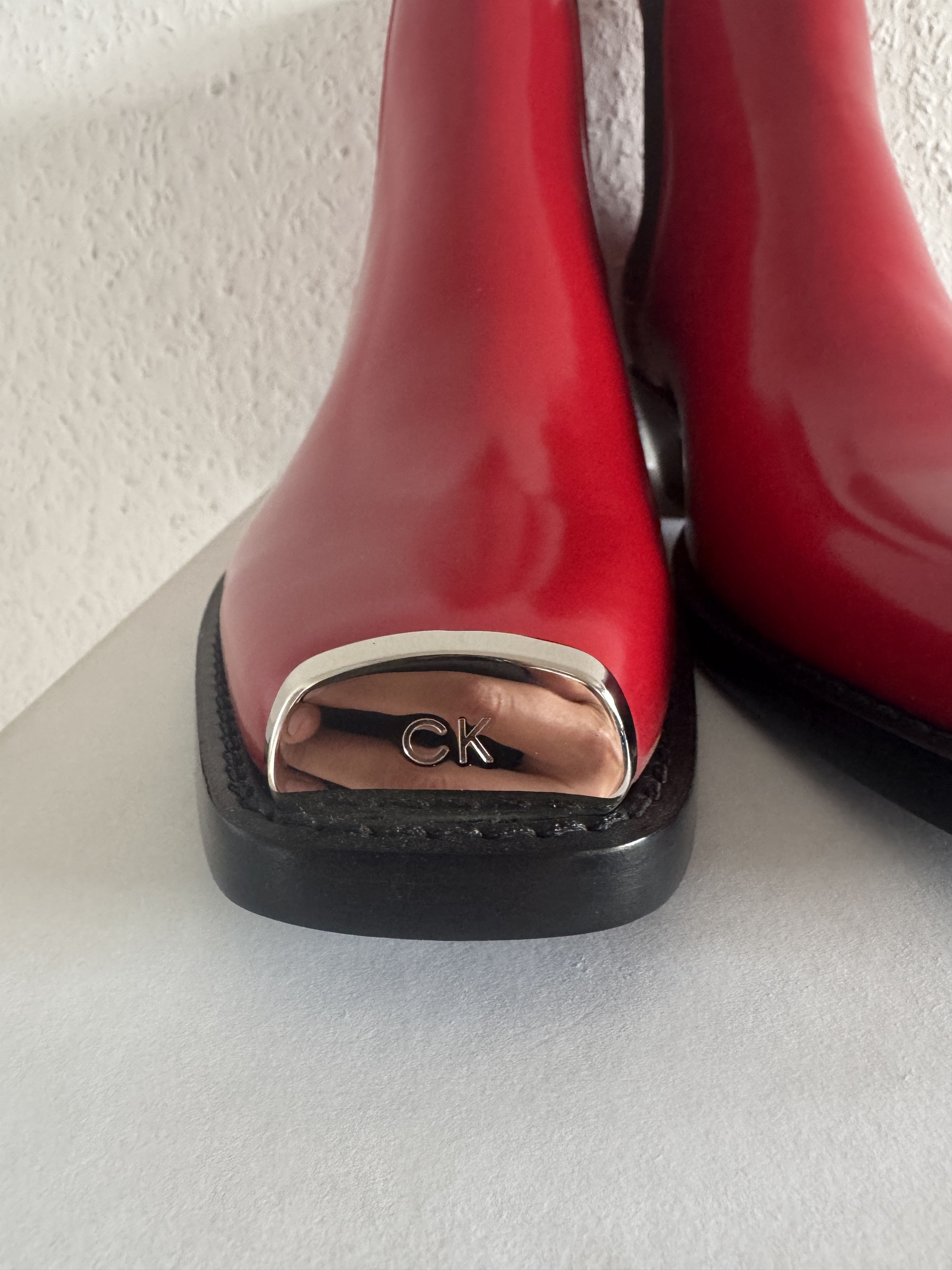 Calvin Klein 205W39NYC Red Leather Chelsea Boot Size US 13 / EU 46 - 7 Thumbnail