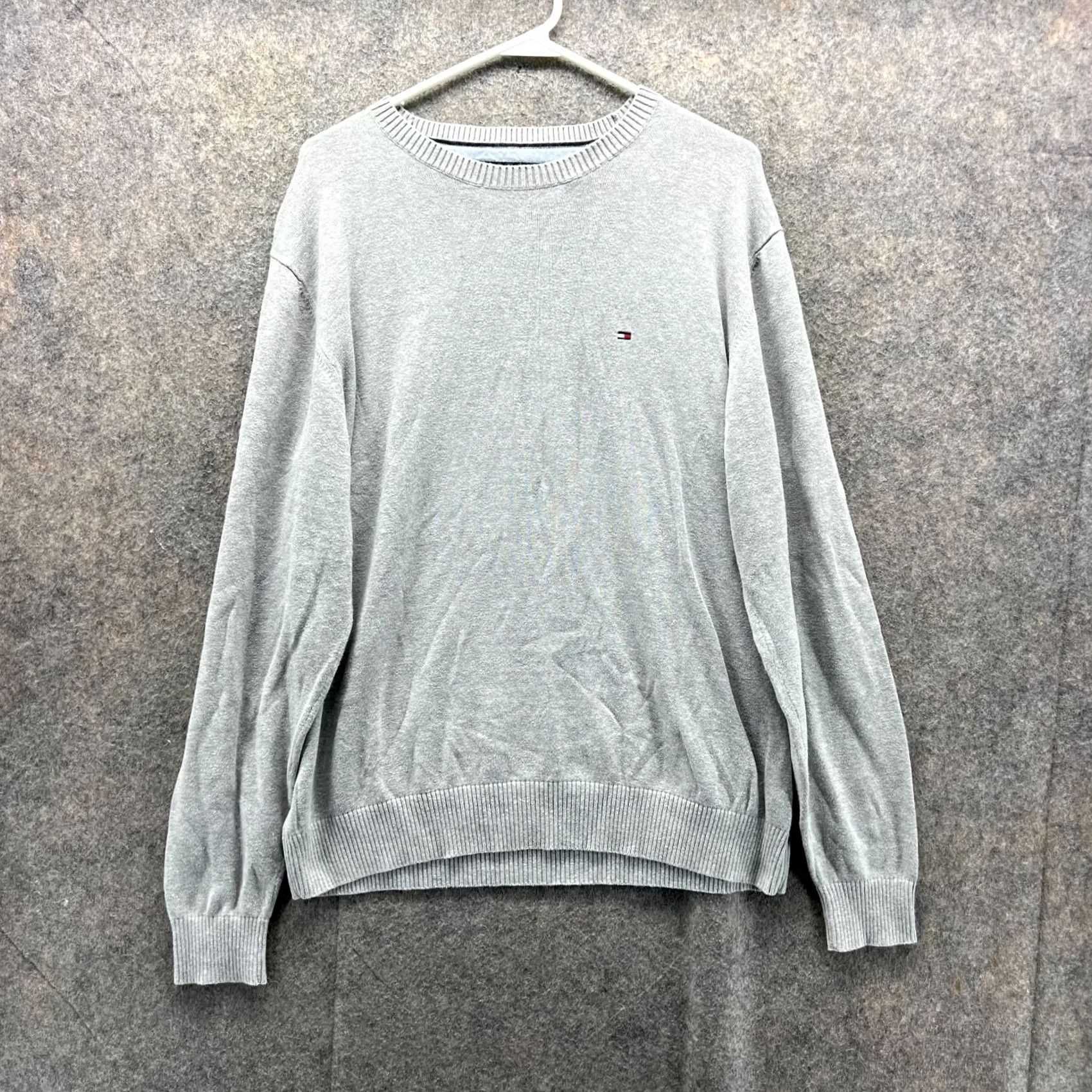 Tommy Hilfiger VINTAGE Tommy Hilfiger Sweater Men Medium Adult Gray Crewneck Pullover Fleece Logo Size US M / EU 48-50 / 2 - 2 Thumbnail