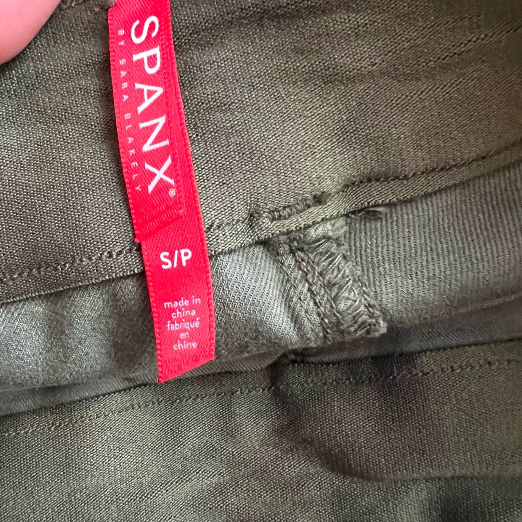 Spanx SPANX Pants Womens Small Stretch Twill Cargo Jogger Green High Rise Tapered Leg Womens S Green Cargo Pants Regular Size S Size 28" / US 6 / IT 42 - 5 Thumbnail