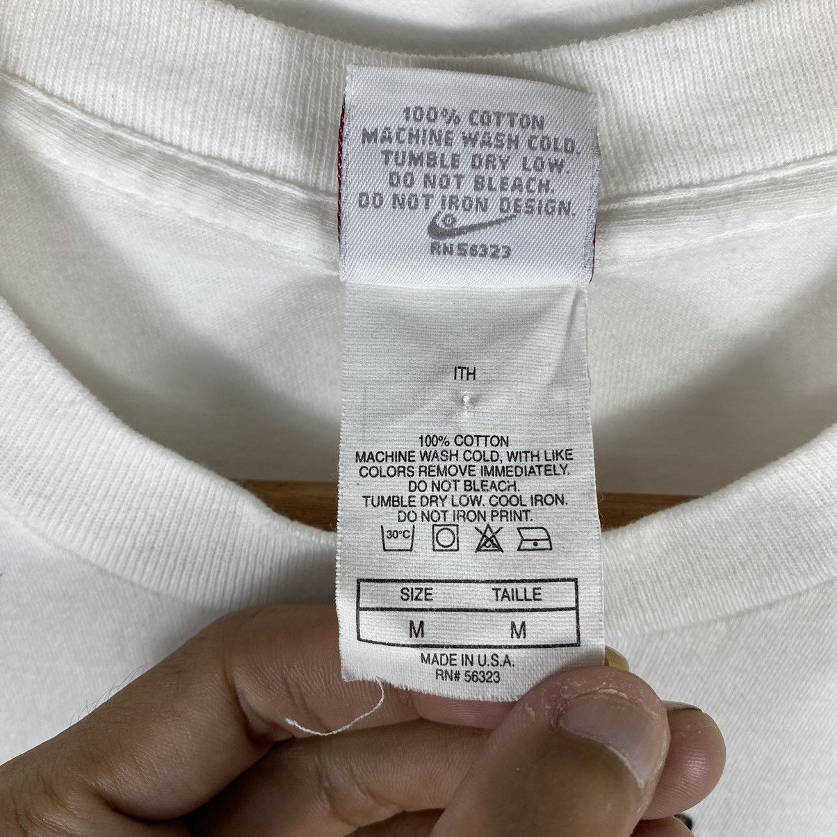 Nike × Vintage Vintage 1994 NIKE HONOLULU MARATHON There Is No Finish Line Size US M / EU 48-50 / 2 - 9 Thumbnail