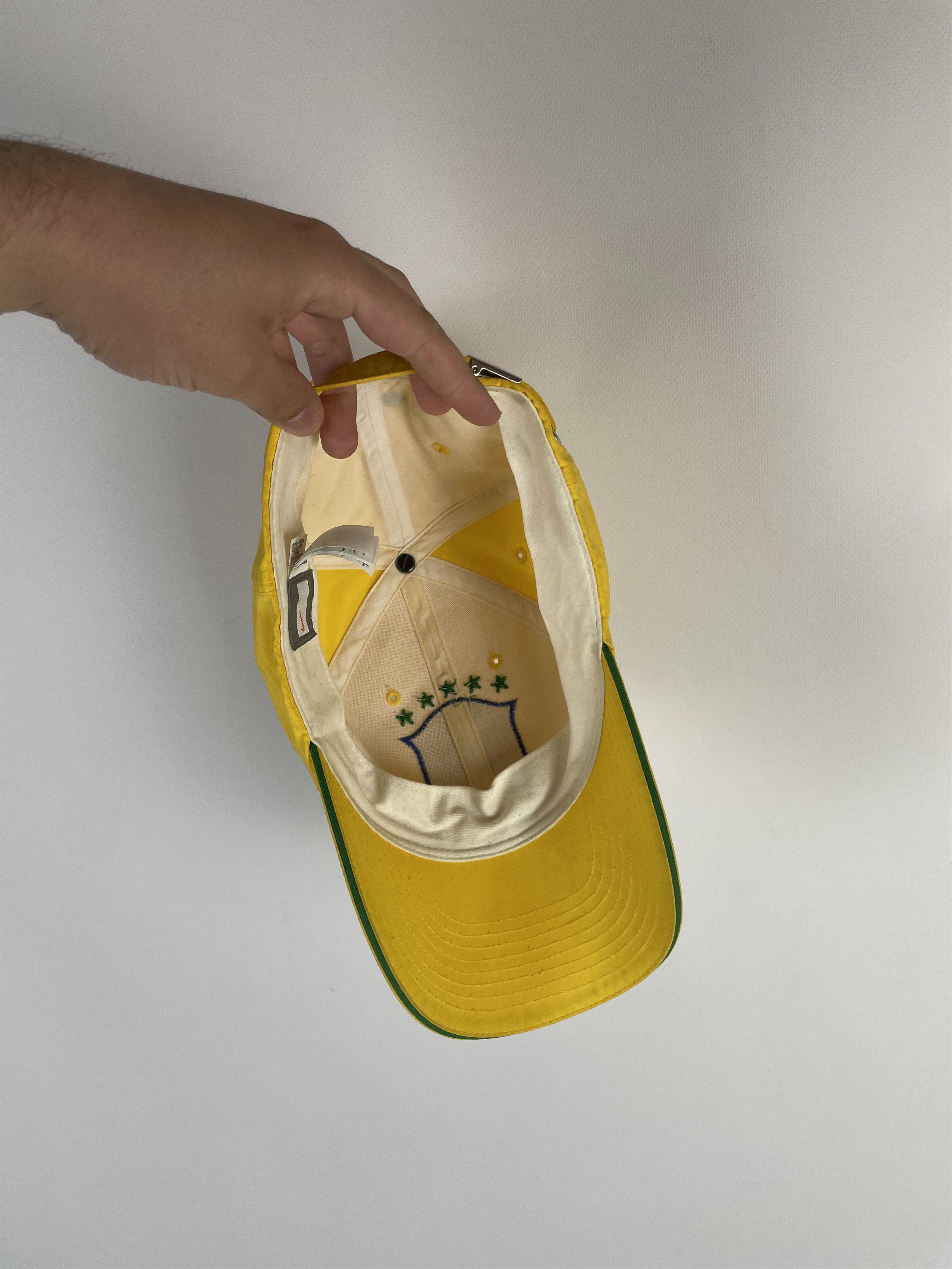Nike Vintage Nike Brazil Cap Soccer Blokecore Football Y2K 90s Size ONE SIZE - 5 Thumbnail