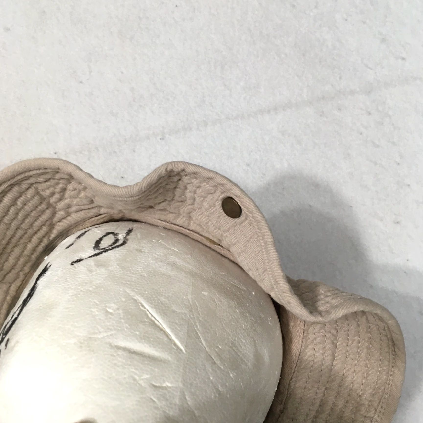 Vintage VINTAGE BEIGE Las Vegas LV PALMS CASINO Bucket Hat One Size Size ONE SIZE - 6 Thumbnail