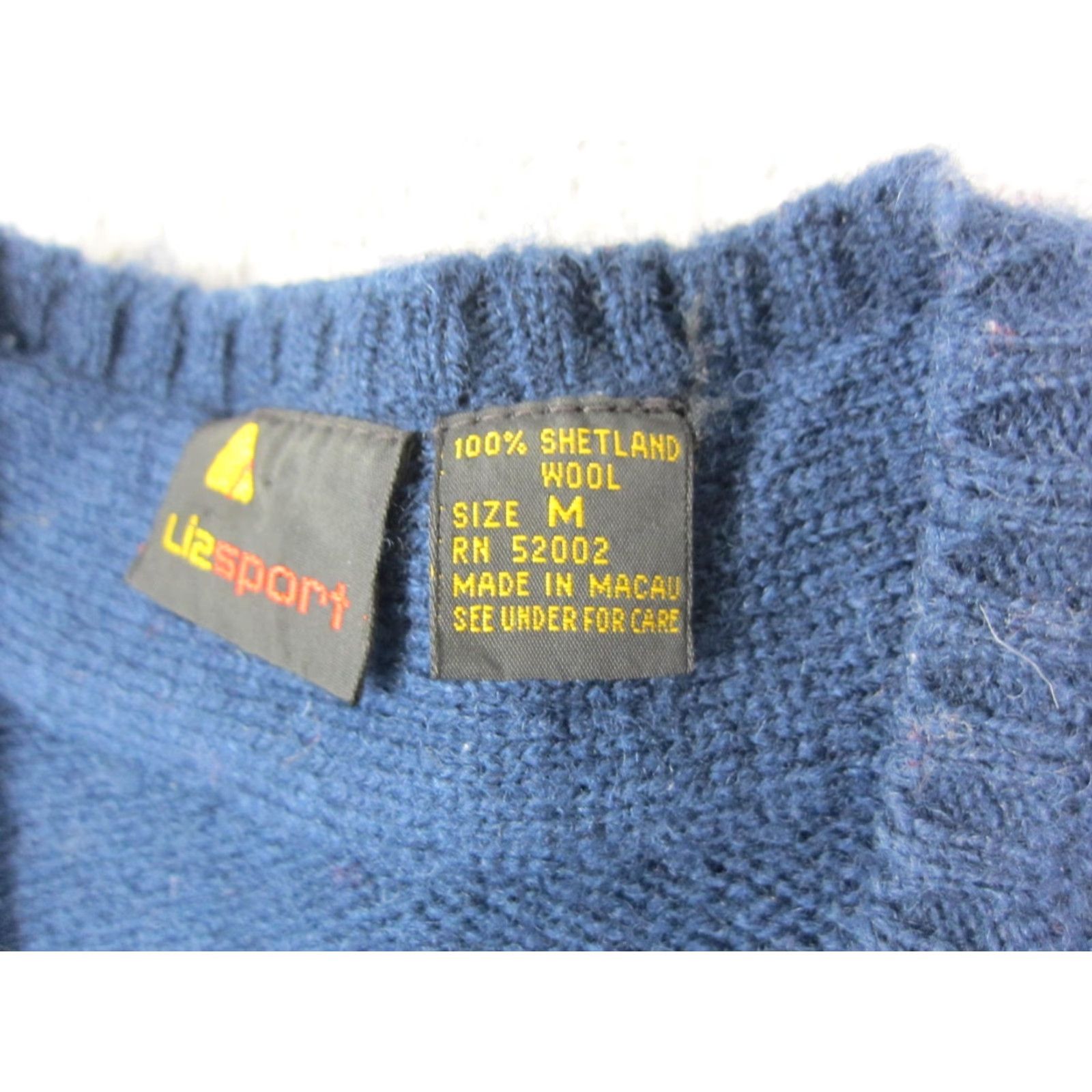 Vintage VINTAGE Lizsport Cardigan Women's M Blue Wool Knit 80s Button Up Sweater Cardigan 90s City Classic Mens Womens Boys Girls Size M / US 6-8 / IT 42-44 - 4 Thumbnail