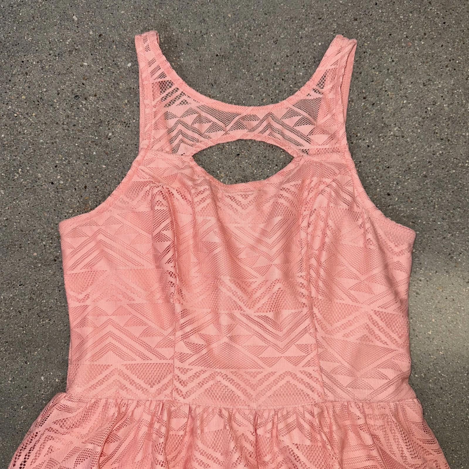 Designer Material Girl Dress Womens M Pink Geometric Lace Sleeveless Size ONE SIZE - 4 Thumbnail