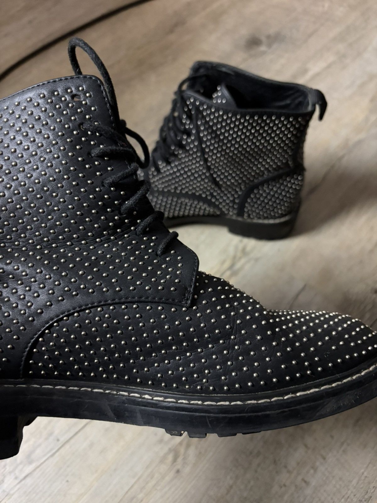 Saint Laurent Paris Saint Laurent Studded William Boot Size US 6 / EU 39 - 2 Thumbnail